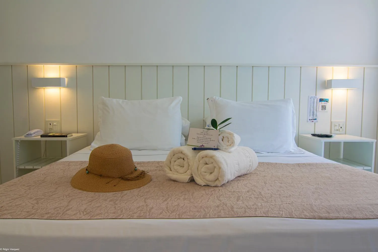 Bed in Chez Pitu Praia Hotel