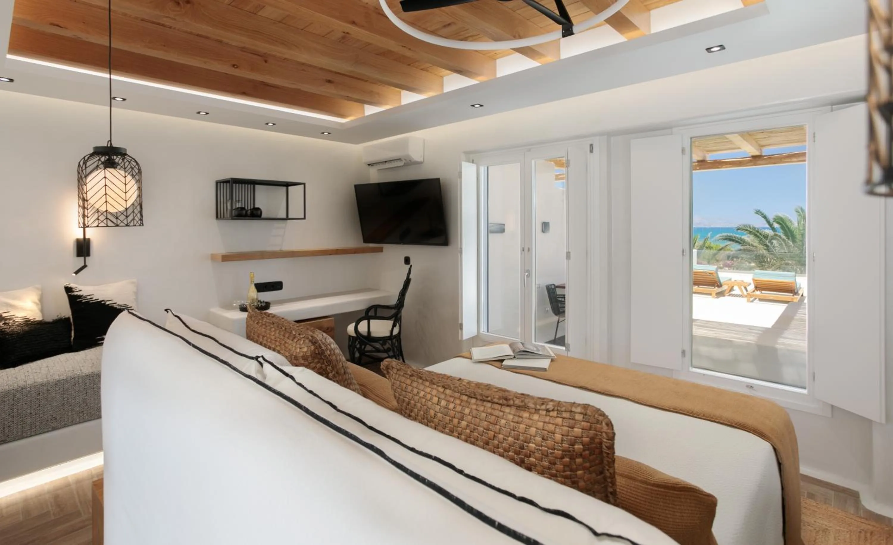 Photo of the whole room in Alkyoni Beach Hotel