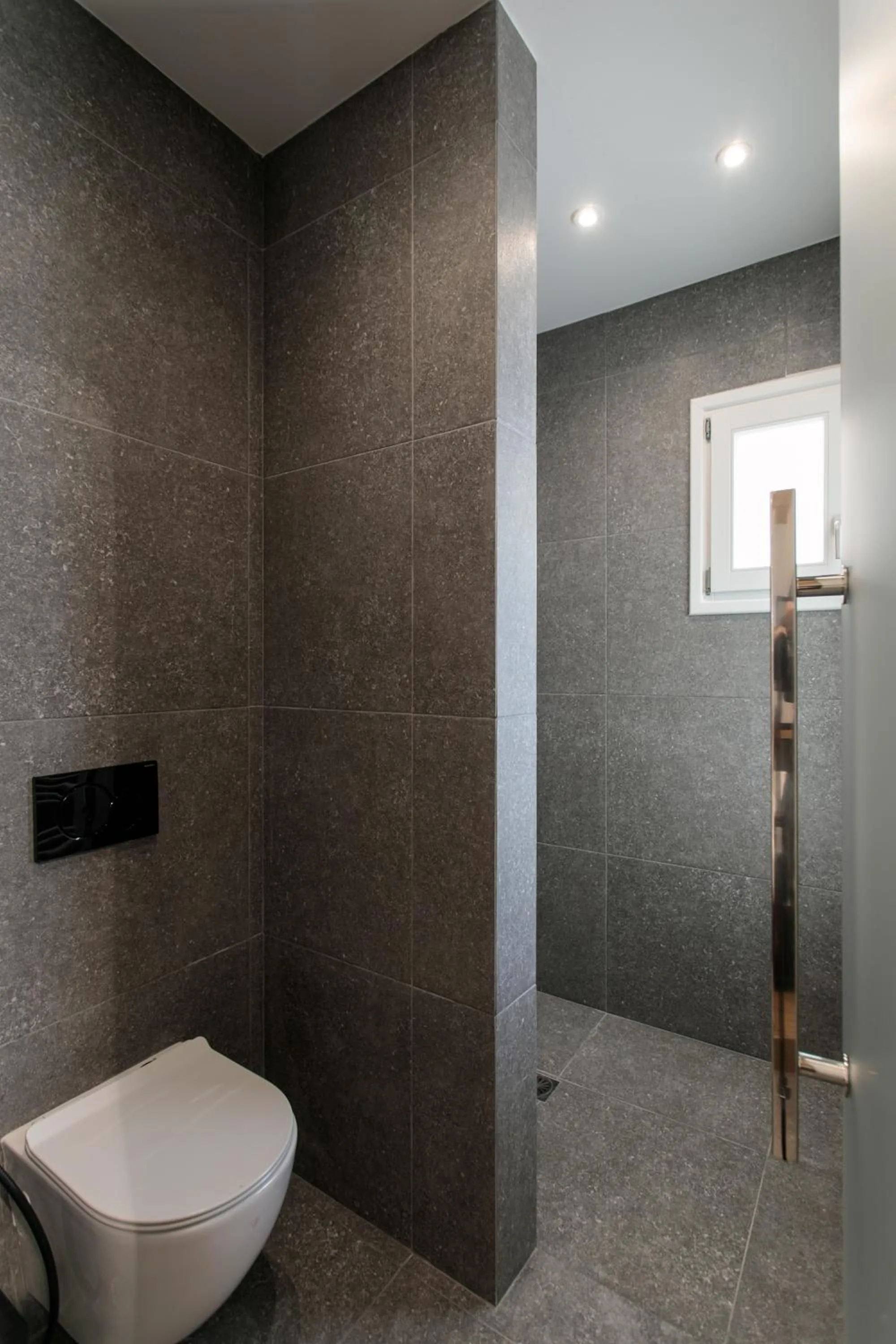 Toilet in Alkyoni Beach Hotel