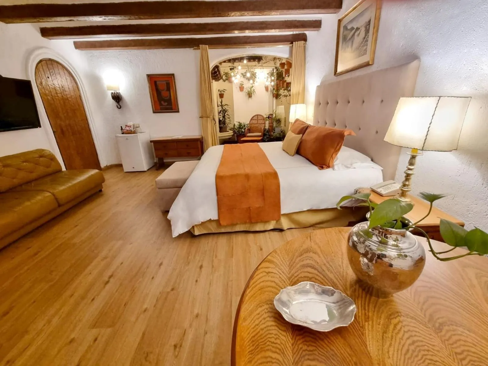 Photo of the whole room, Bed in Antara Hotel & Suites - Miraflores