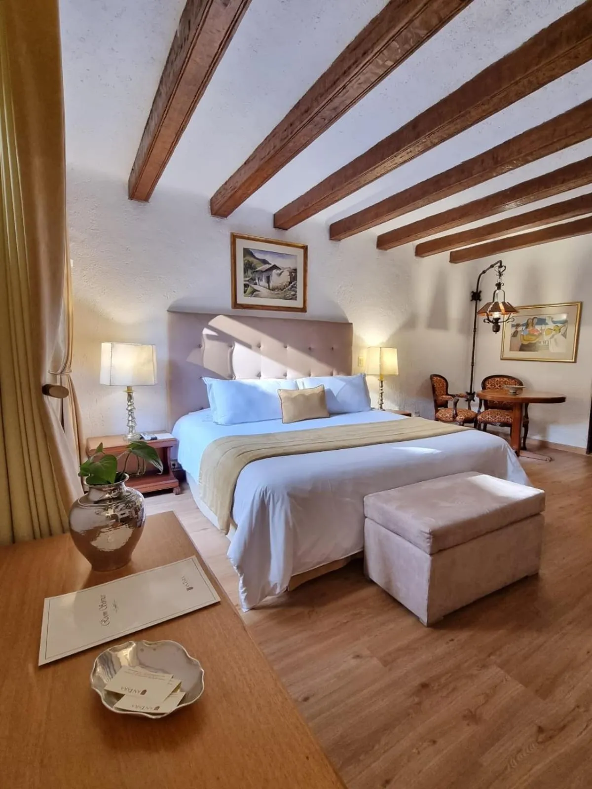 Photo of the whole room, Bed in Antara Hotel & Suites - Miraflores