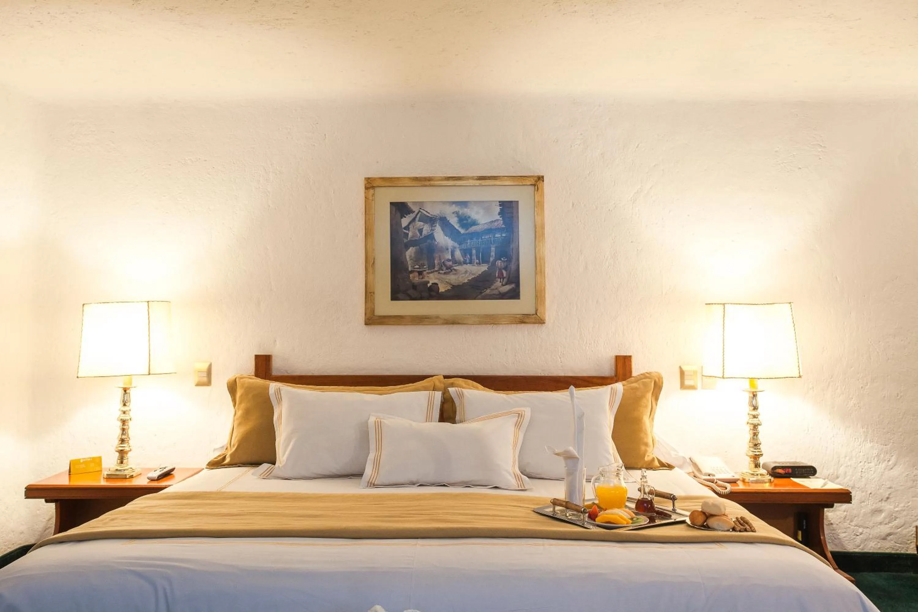 Photo of the whole room, Bed in Antara Hotel & Suites - Miraflores