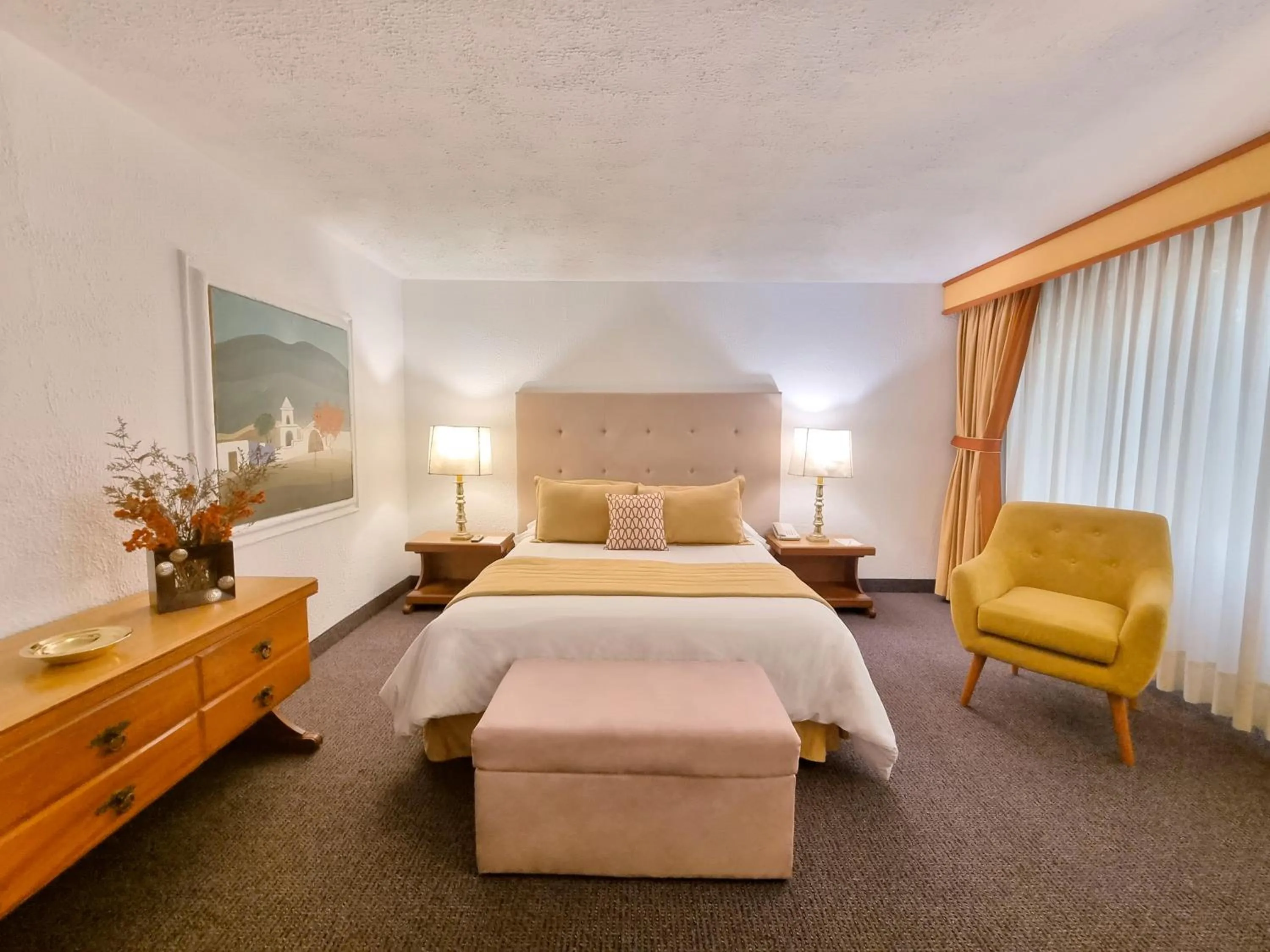 Photo of the whole room, Bed in Antara Hotel & Suites - Miraflores