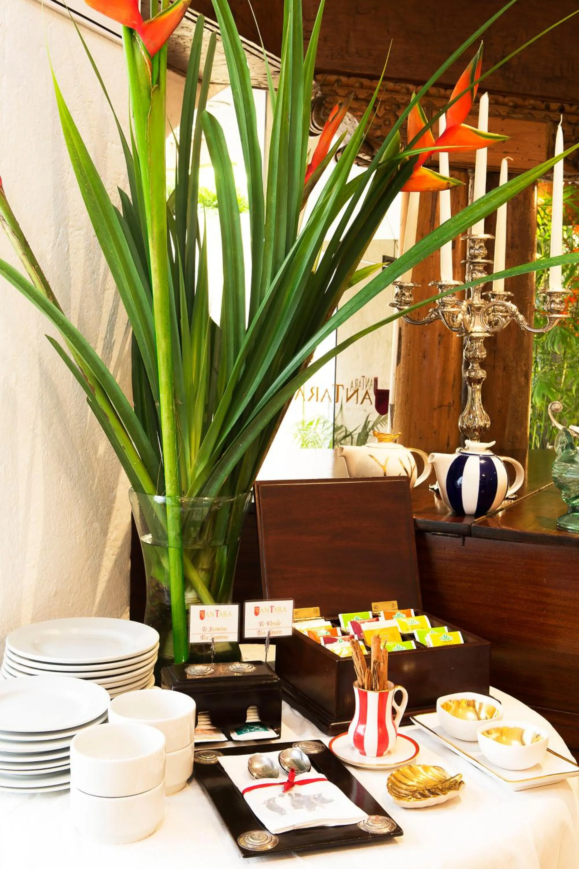 Buffet breakfast in Antara Hotel & Suites - Miraflores