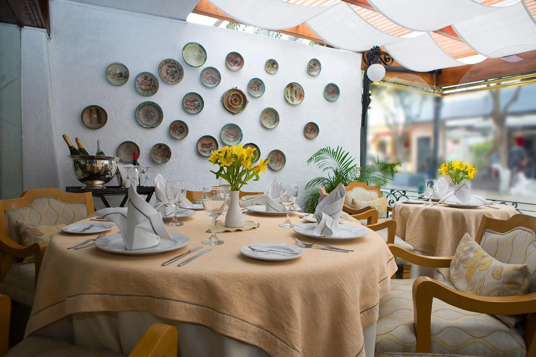 Restaurant/places to eat in Antara Hotel & Suites - Miraflores