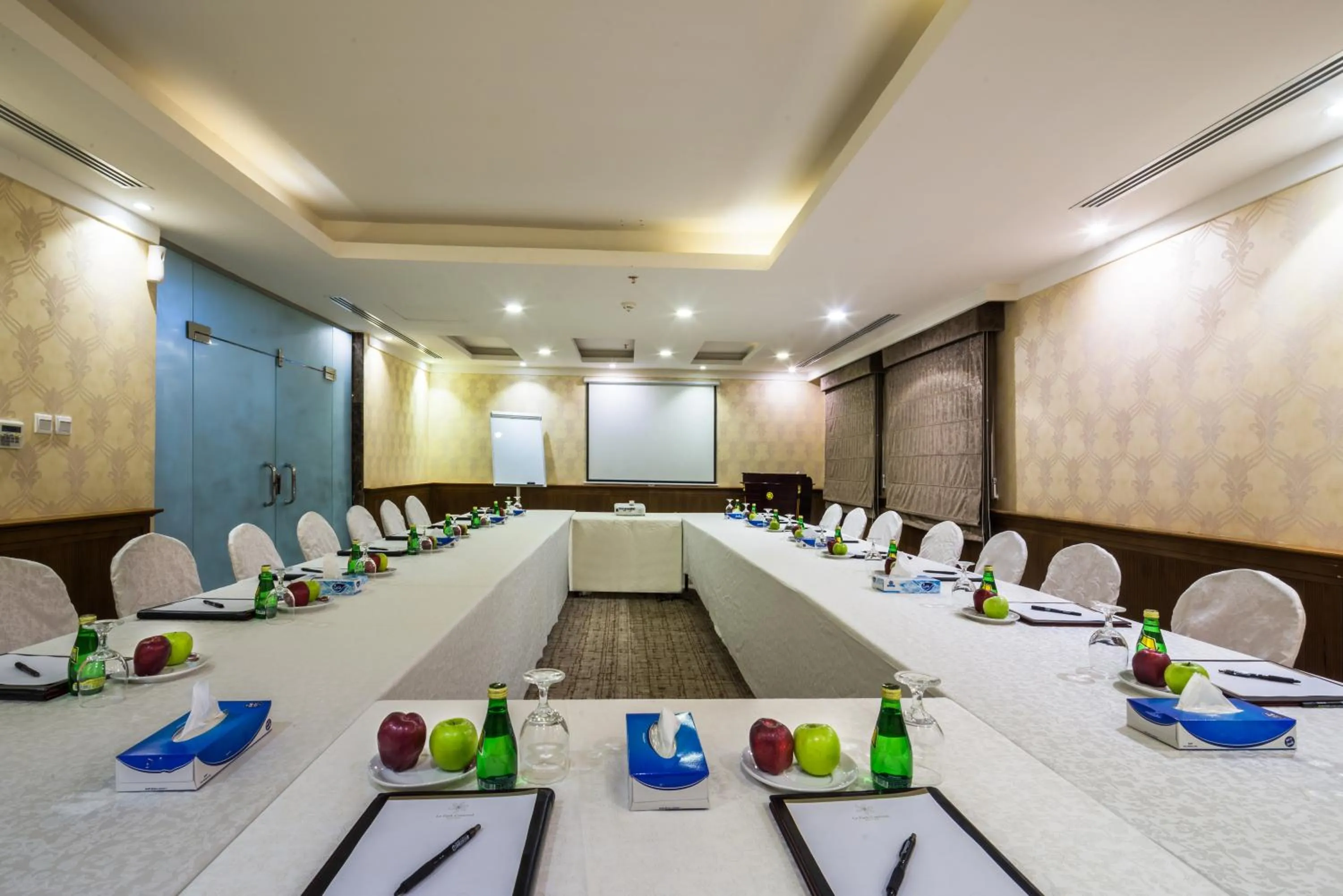 Le Park Concord Hotel Al Majmaah