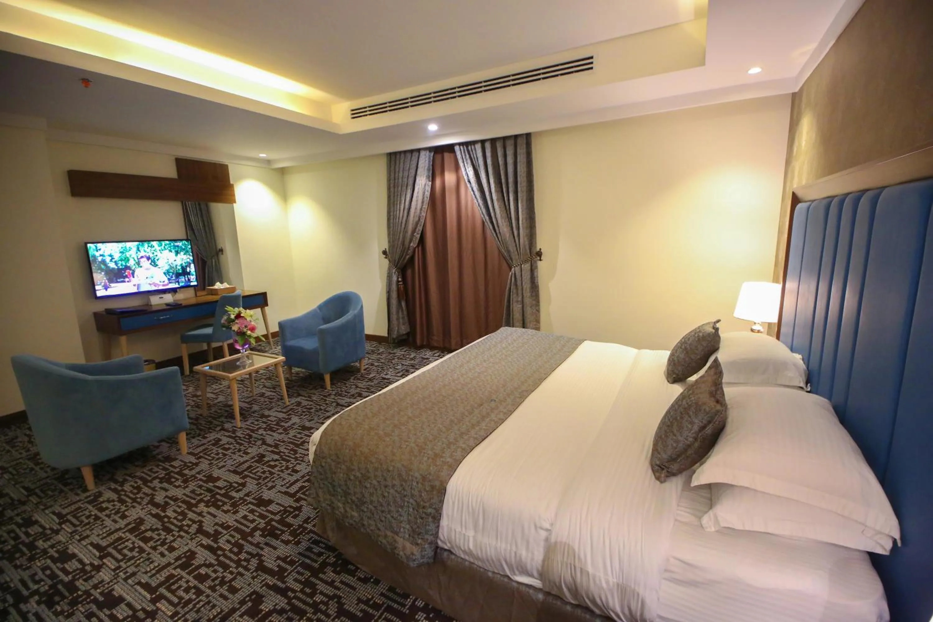 Bed in Le Park Concord Hotel Al Majmaah