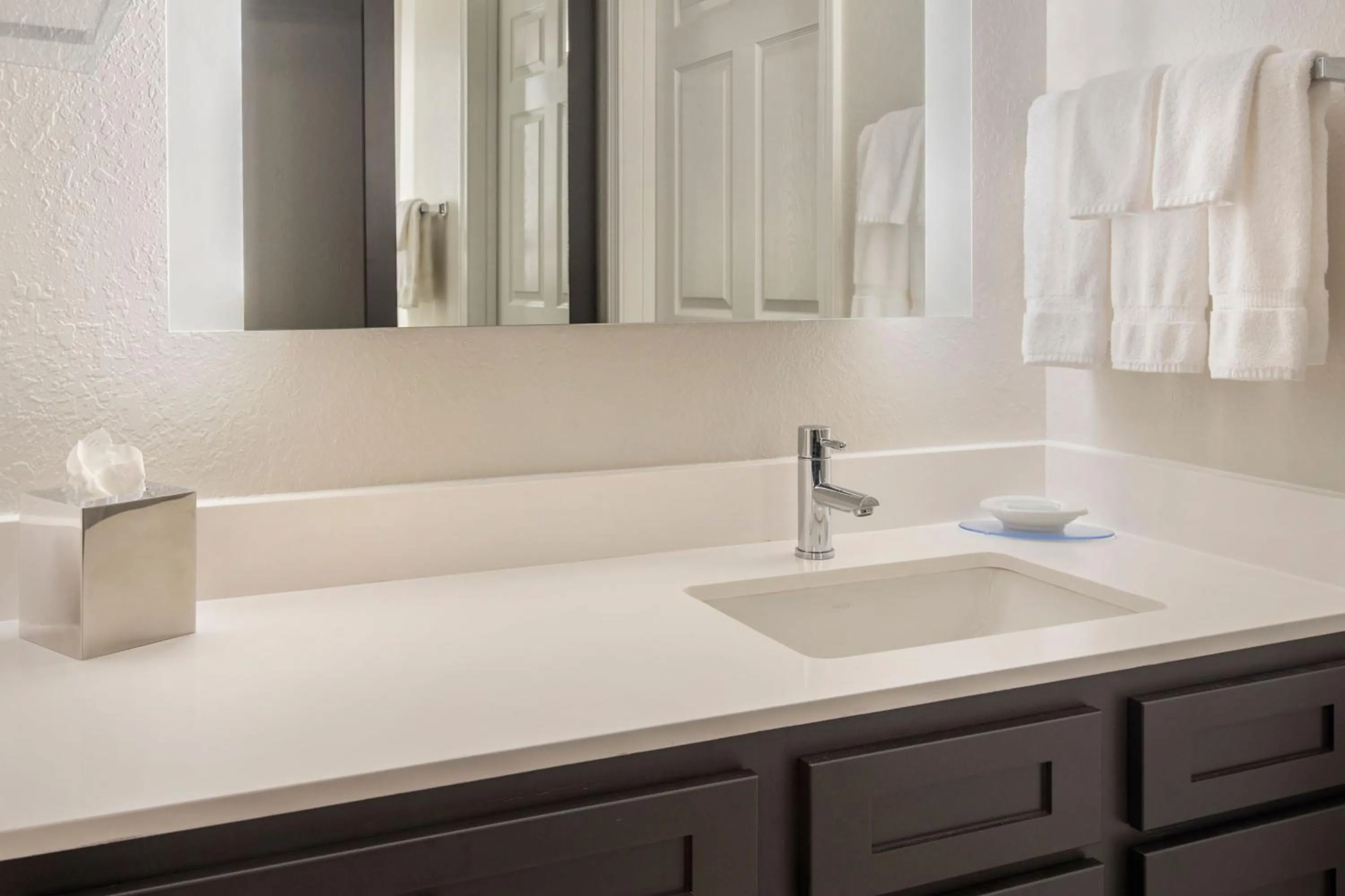 Bathroom in Residence Inn Hartford Manchester