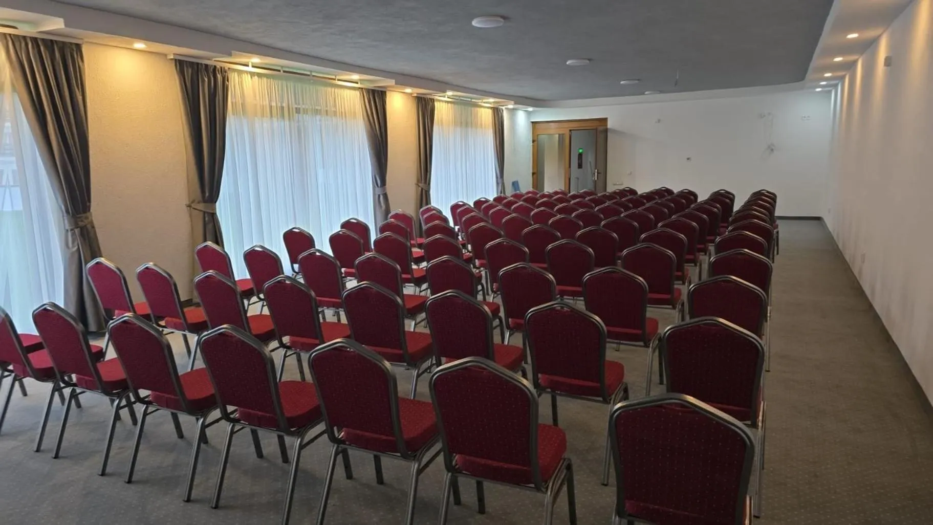 Meeting/conference room in Hanul Patrisiei