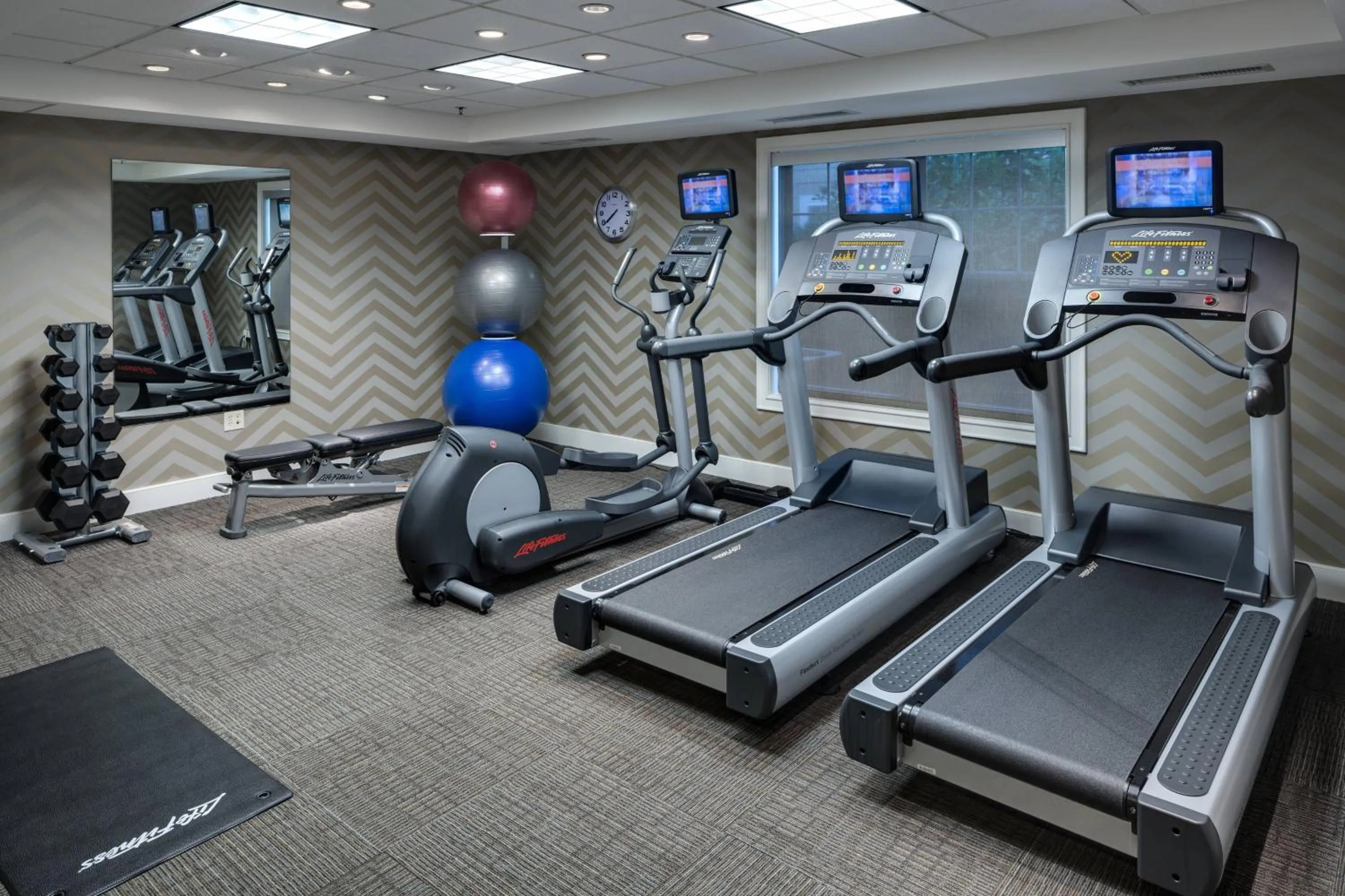 Fitness centre/facilities in Residence Inn Milford