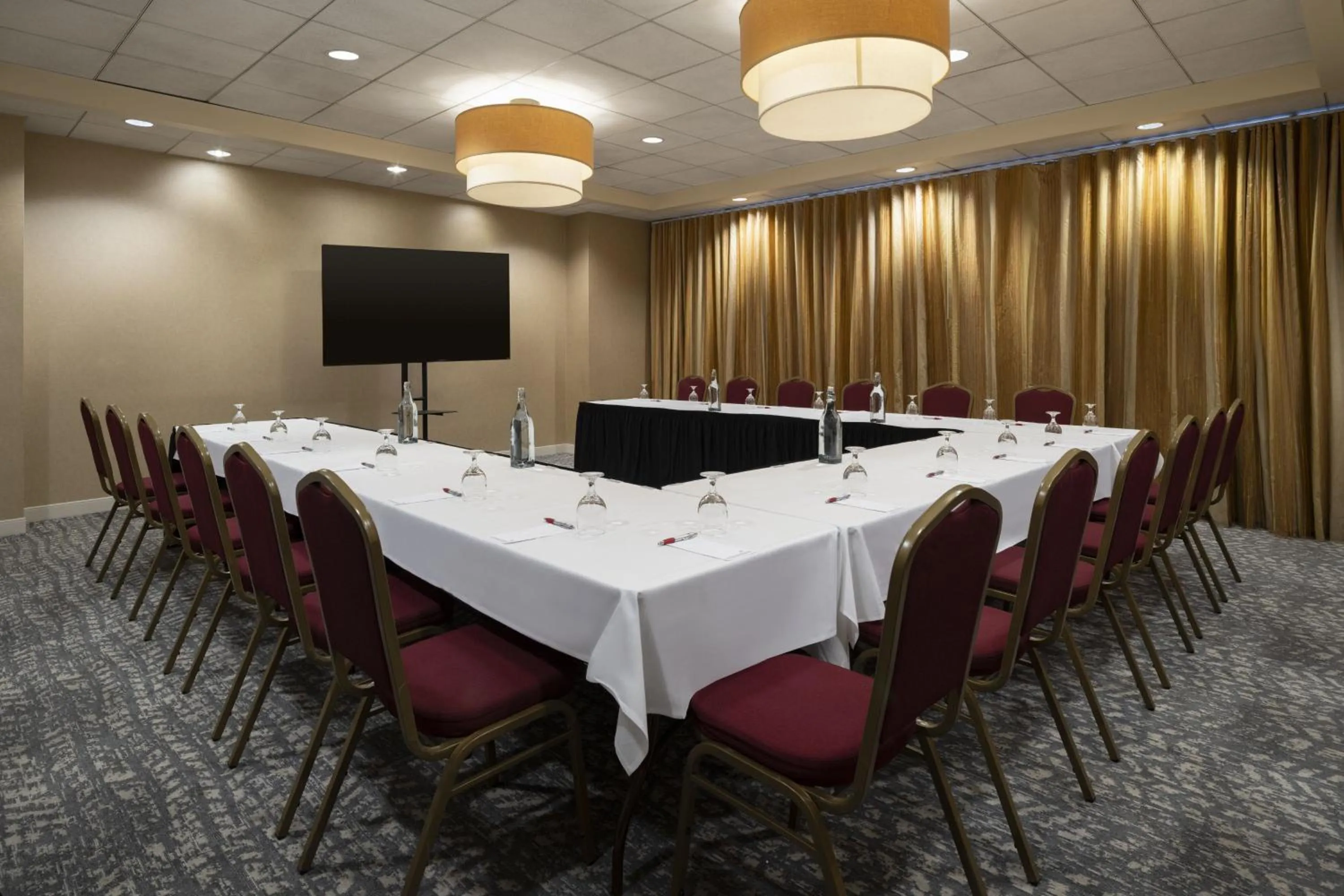 Meeting/conference room in Bakersfield Marriott at the Convention Center