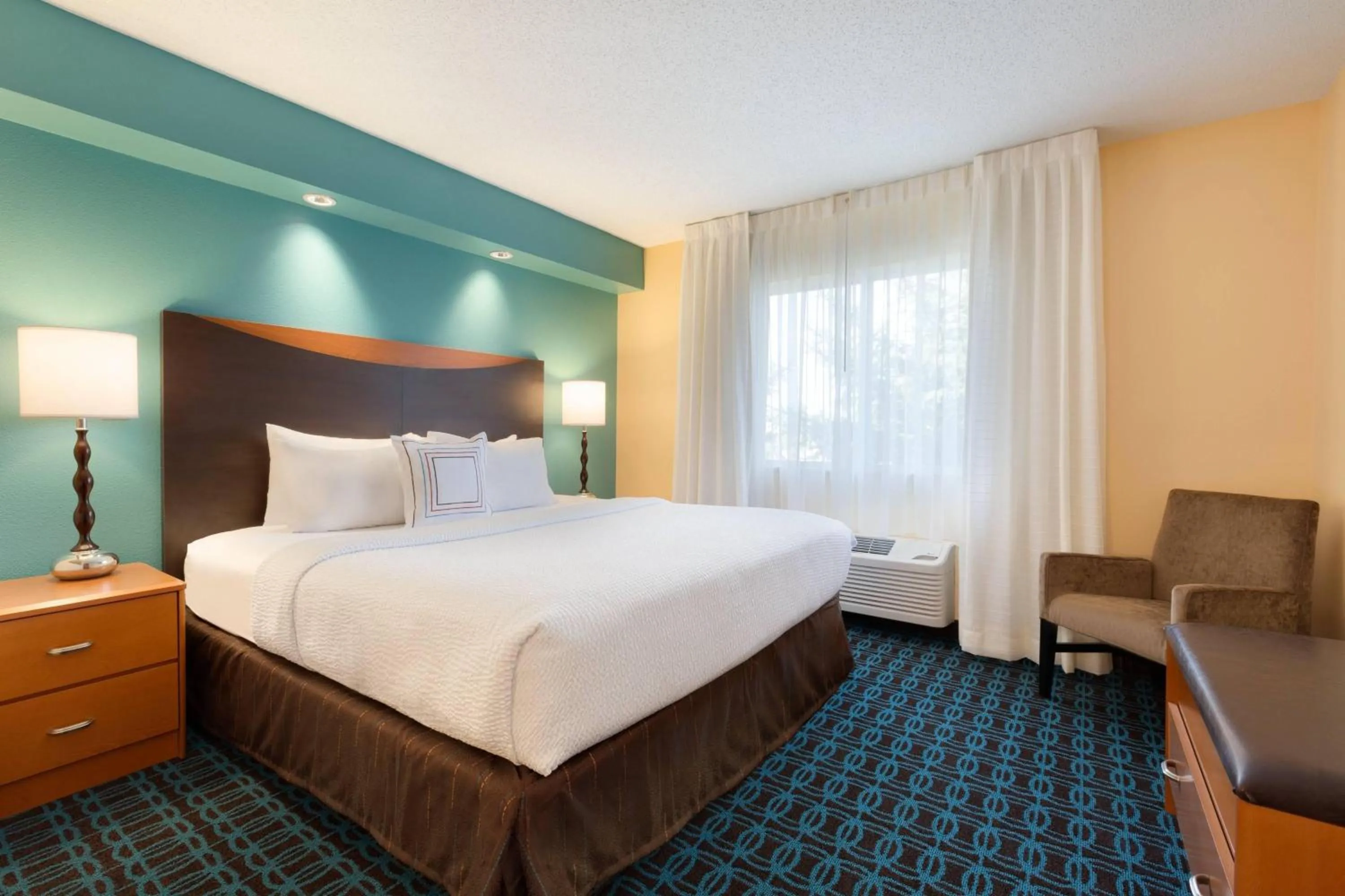 Bedroom, Bed in Fairfield Inn & Suites Bismarck North