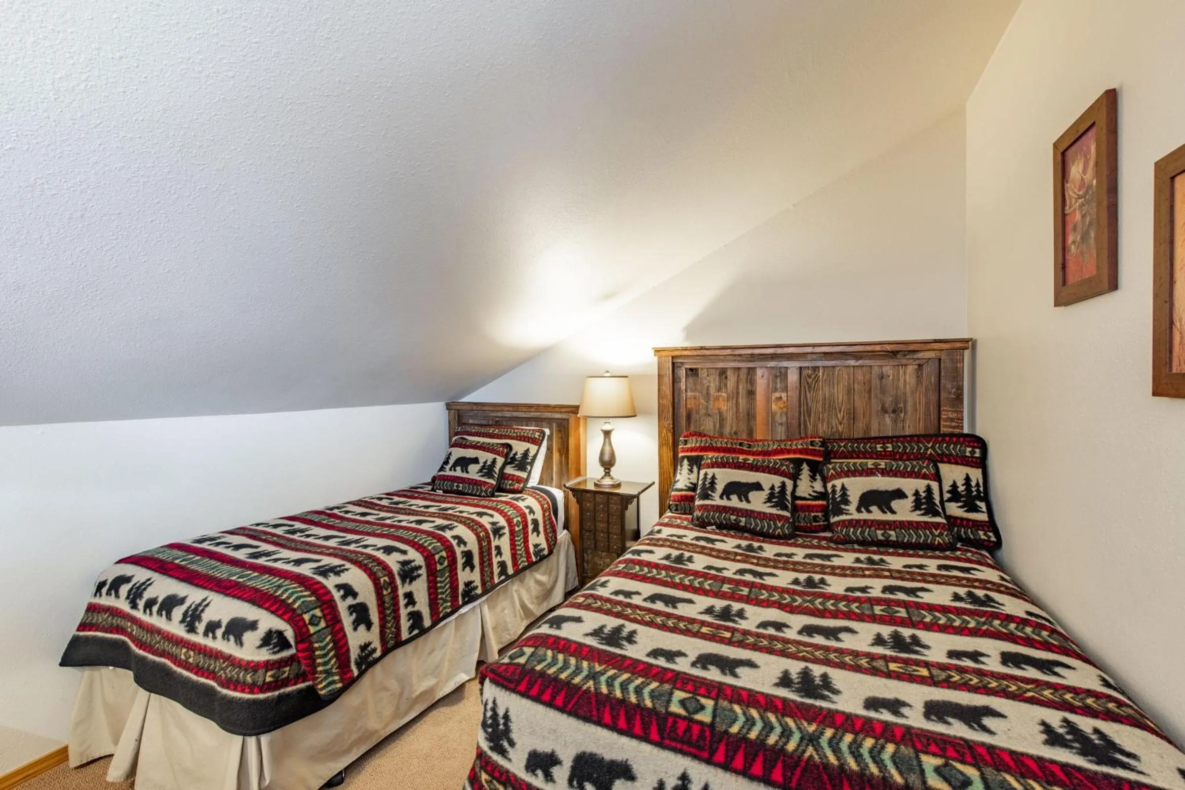 Bedroom, Bed in Red Pine Condominiums by All Seasons Resort Lodging