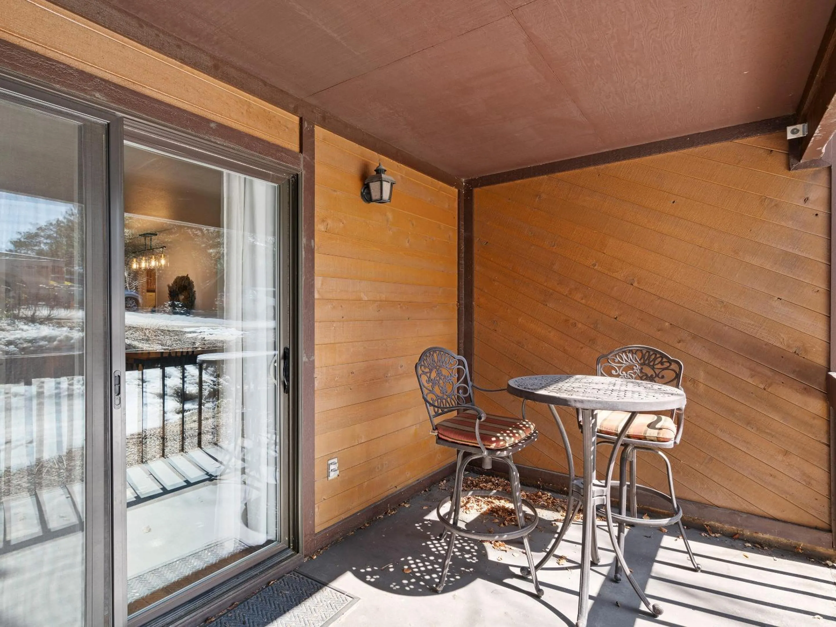 Balcony/Terrace in Red Pine Condominiums by All Seasons Resort Lodging