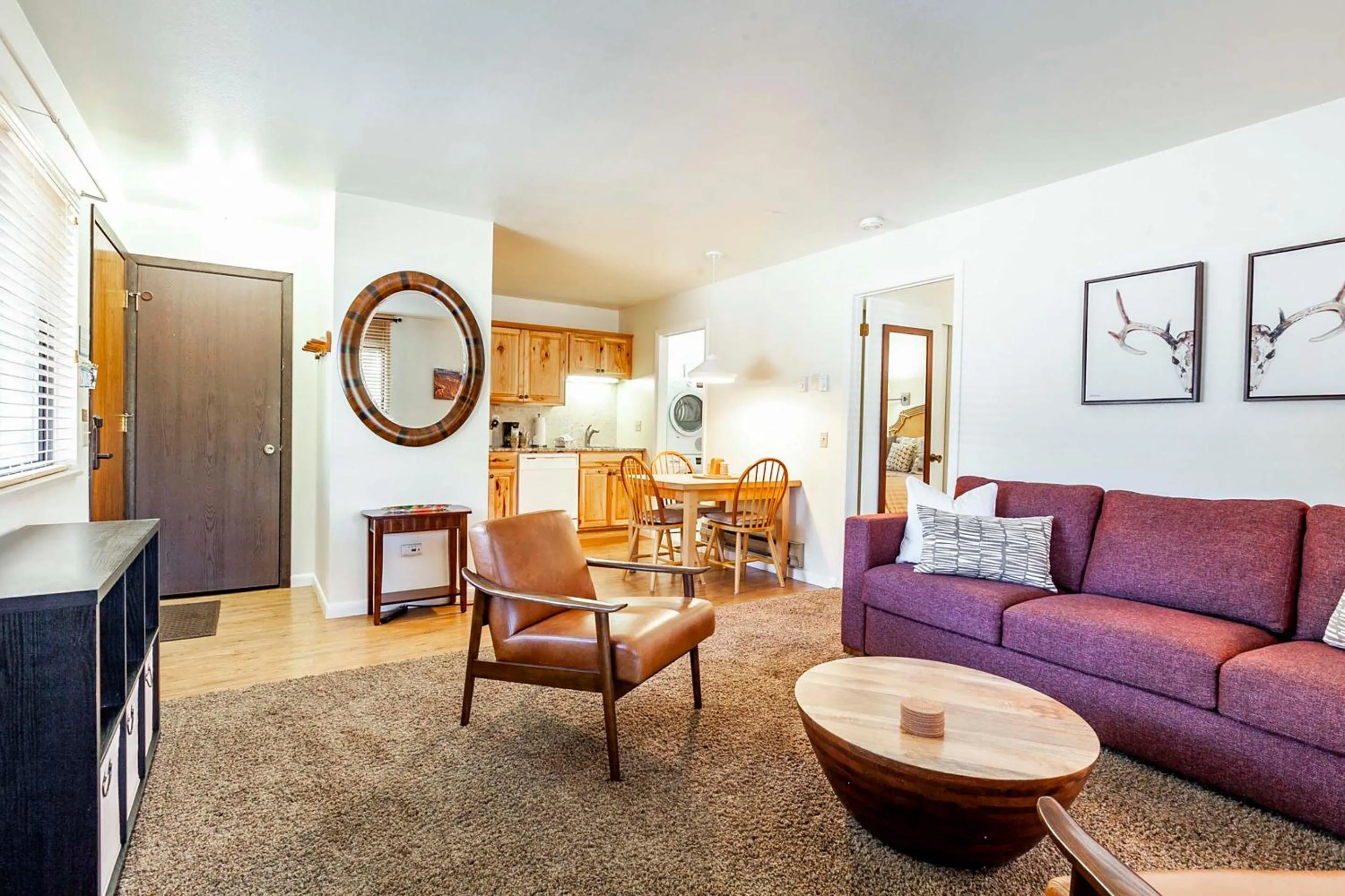 Kitchen or kitchenette in Red Pine Condominiums by All Seasons Resort Lodging