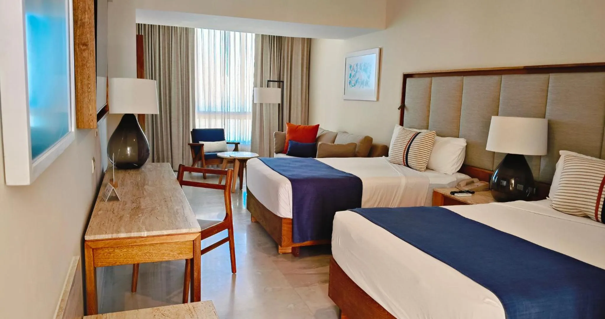 Bed in Park Royal Beach Mazatlán