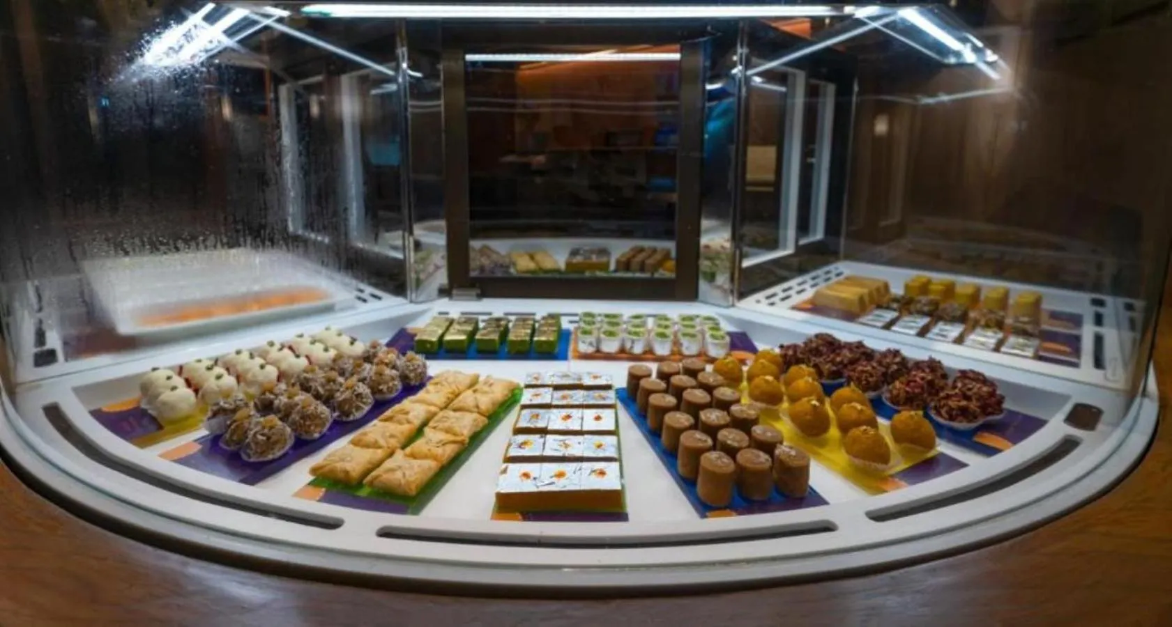 Food and drinks in The Mirador