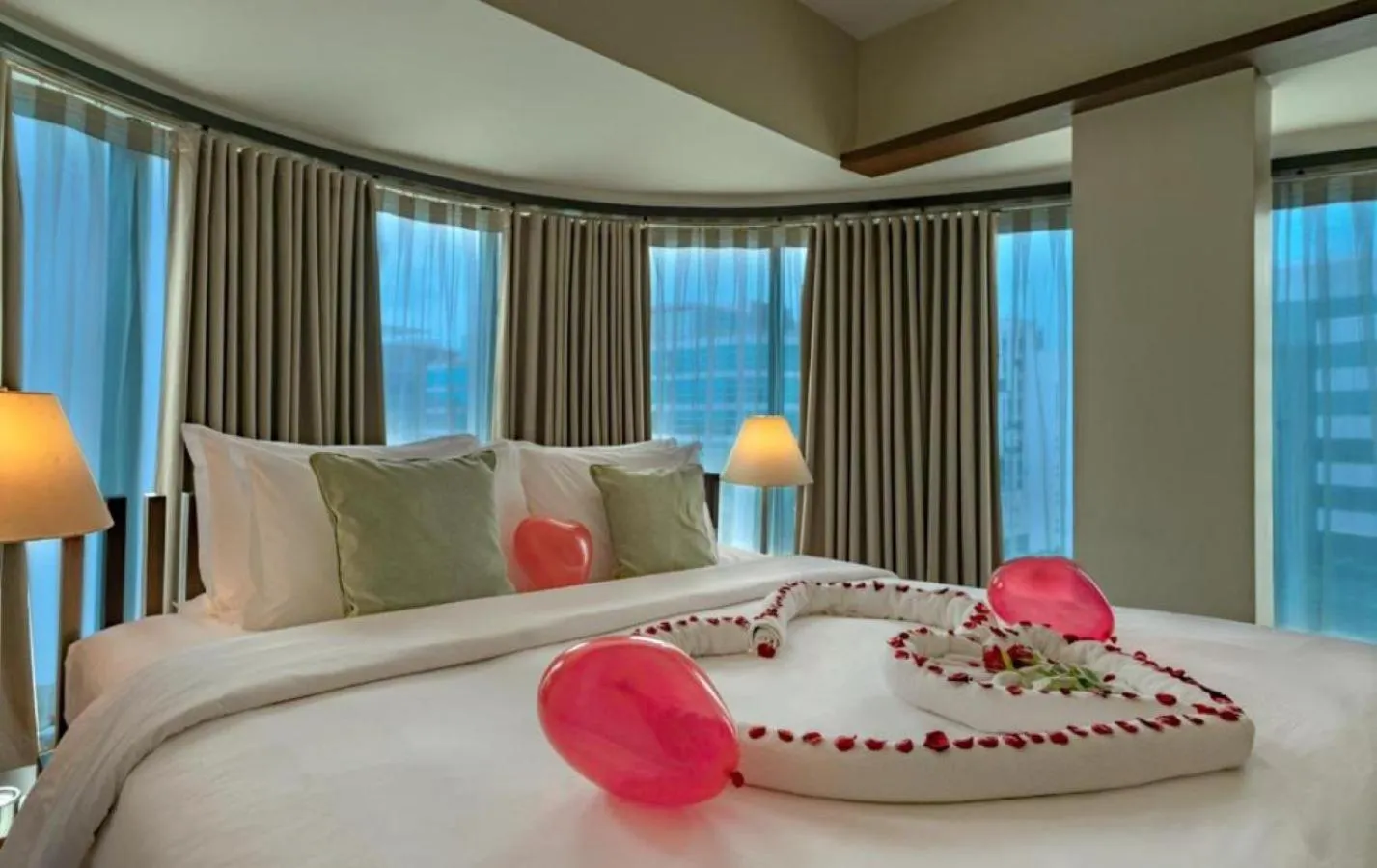 Bedroom, Bed in The Mirador