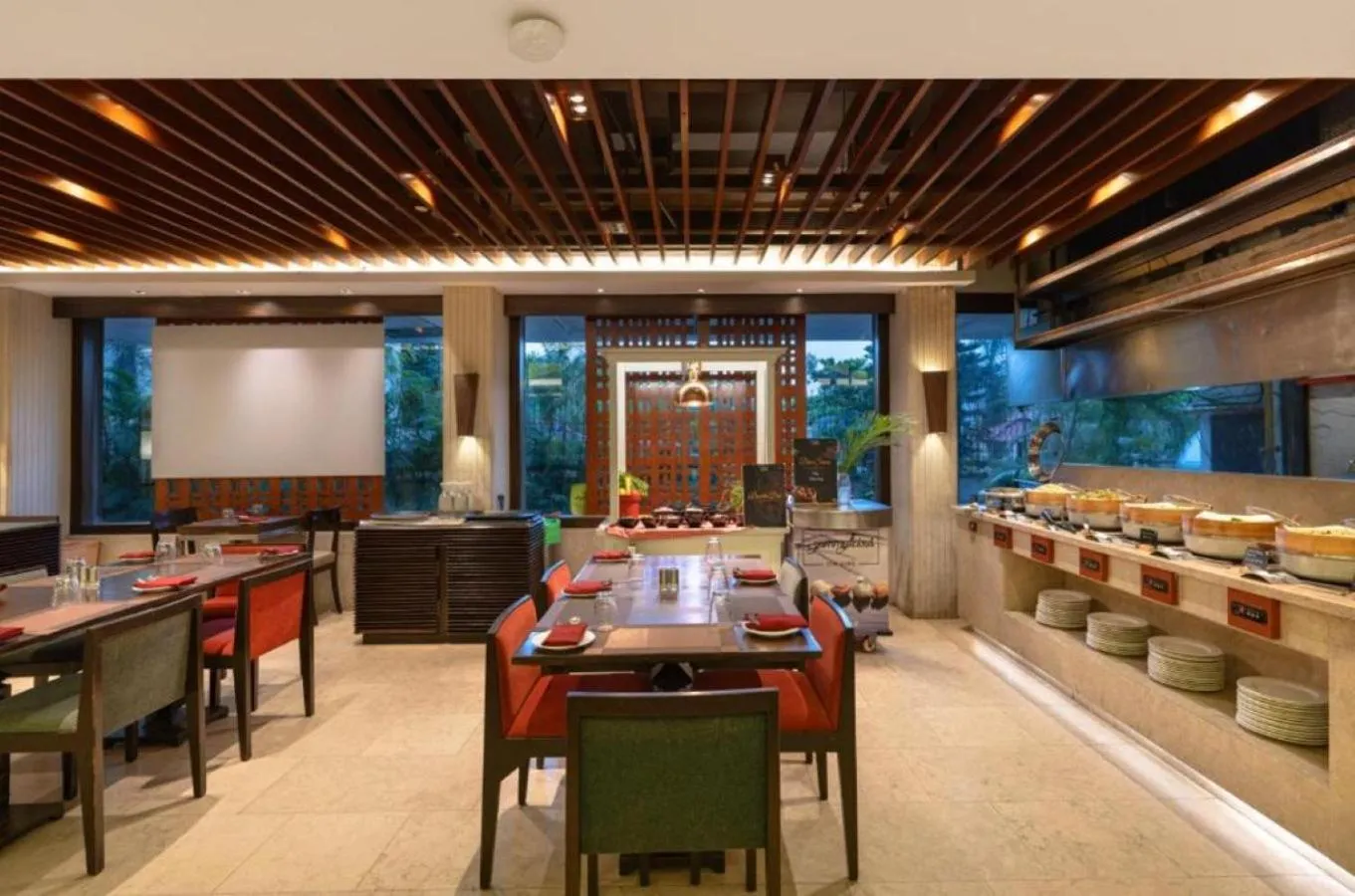 Restaurant/places to eat in The Mirador