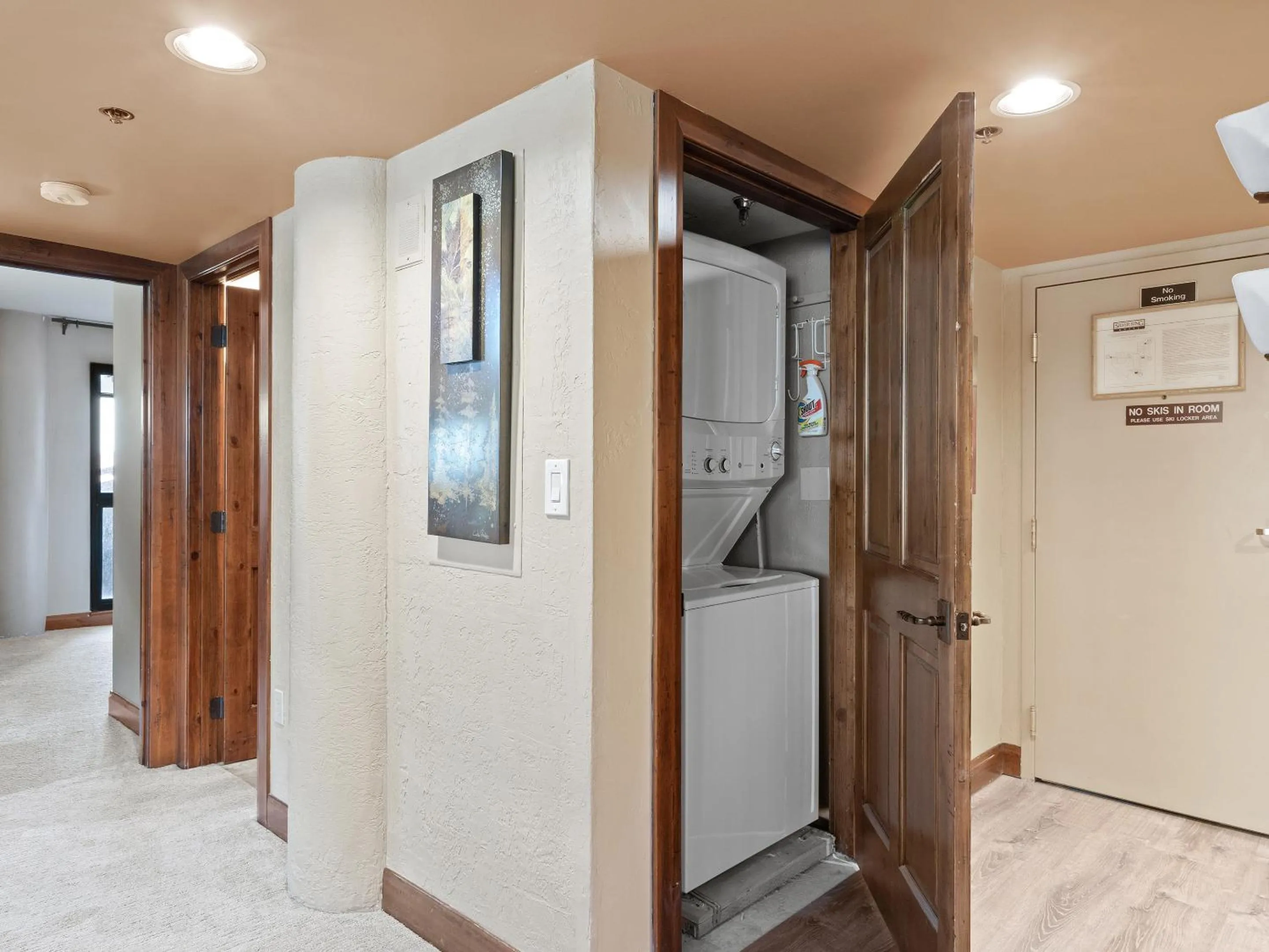 laundry in Silver King by All Seasons Resort Lodging