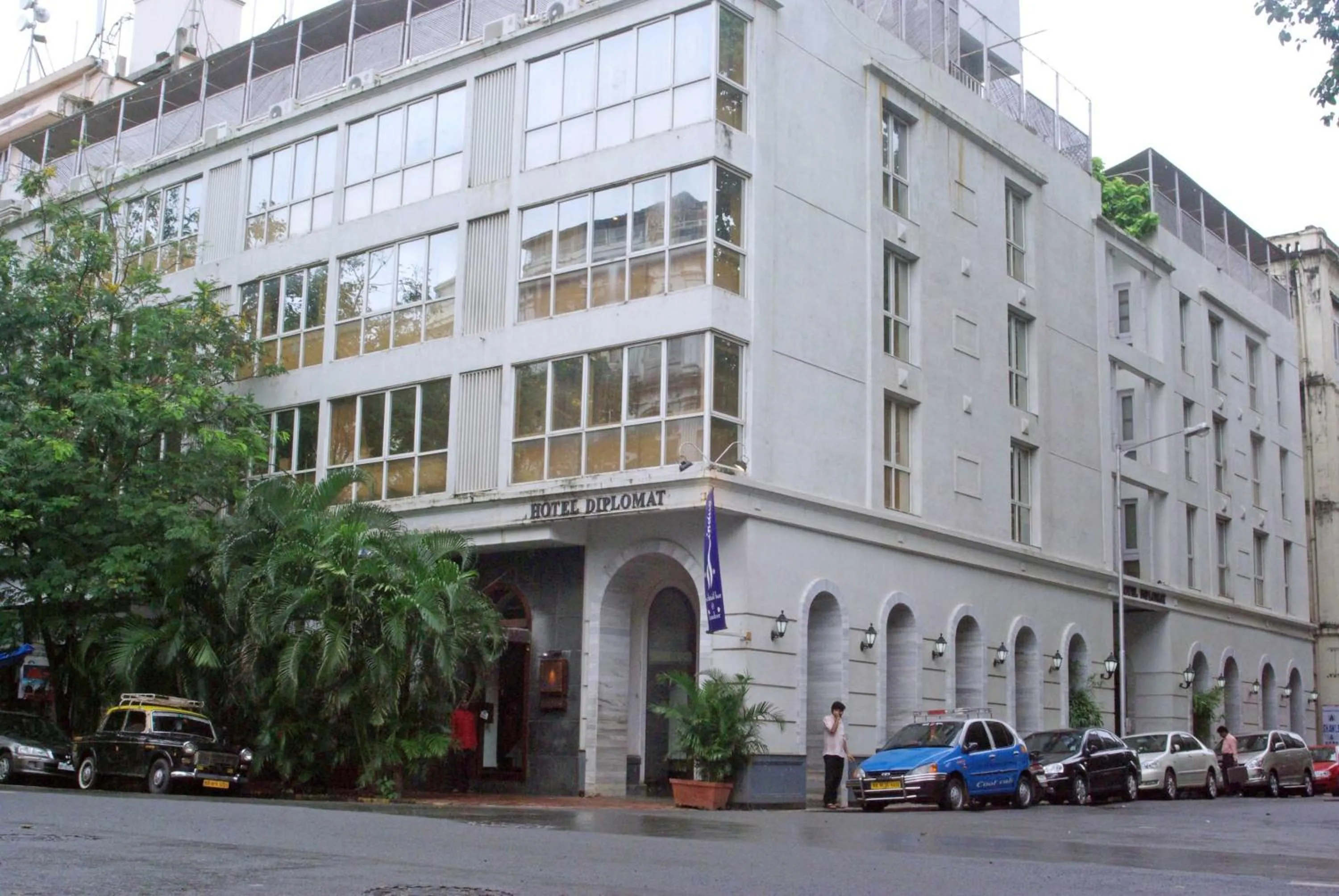 Property building in Hotel Diplomat, Colaba