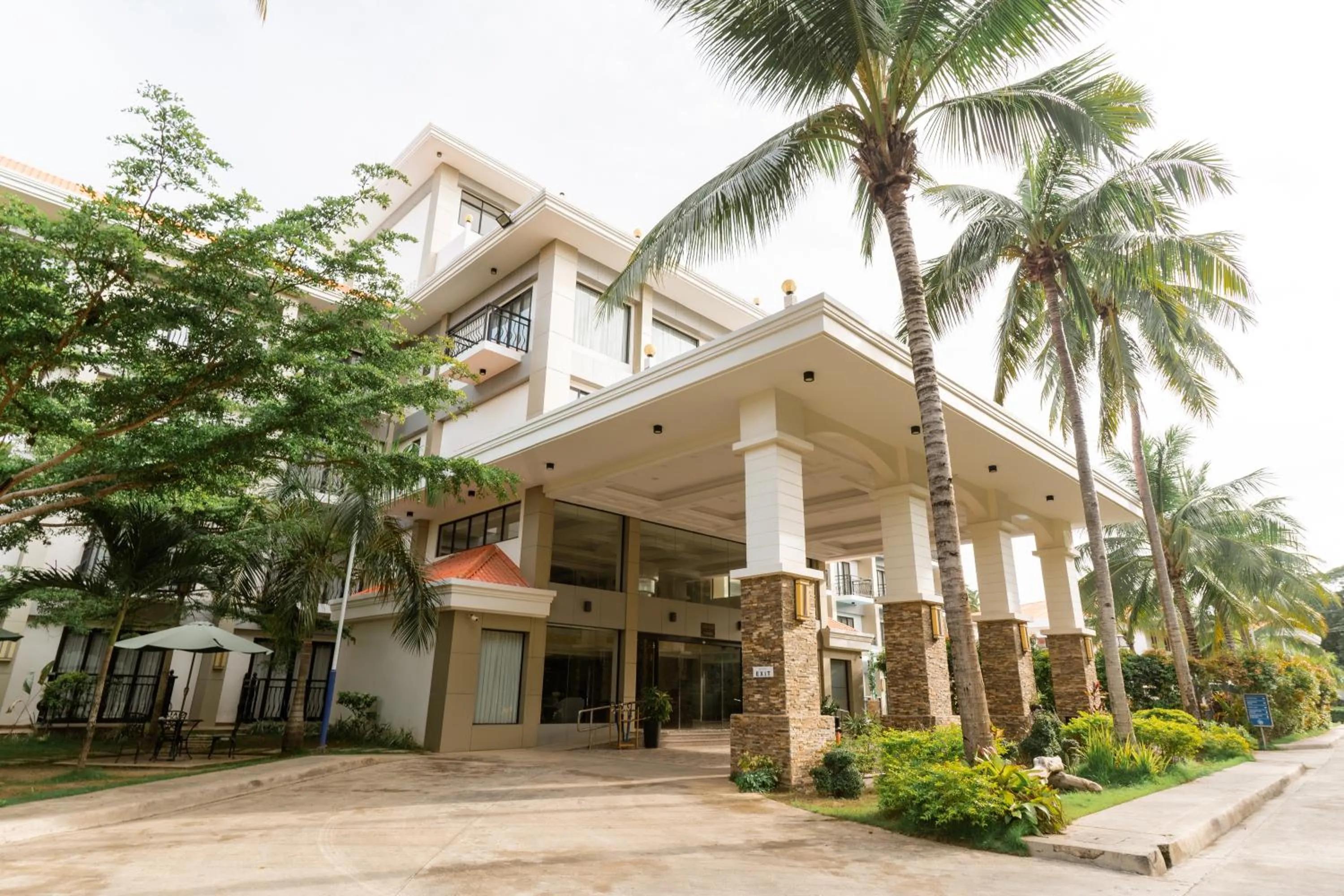 Property building in Costa Palawan Resort