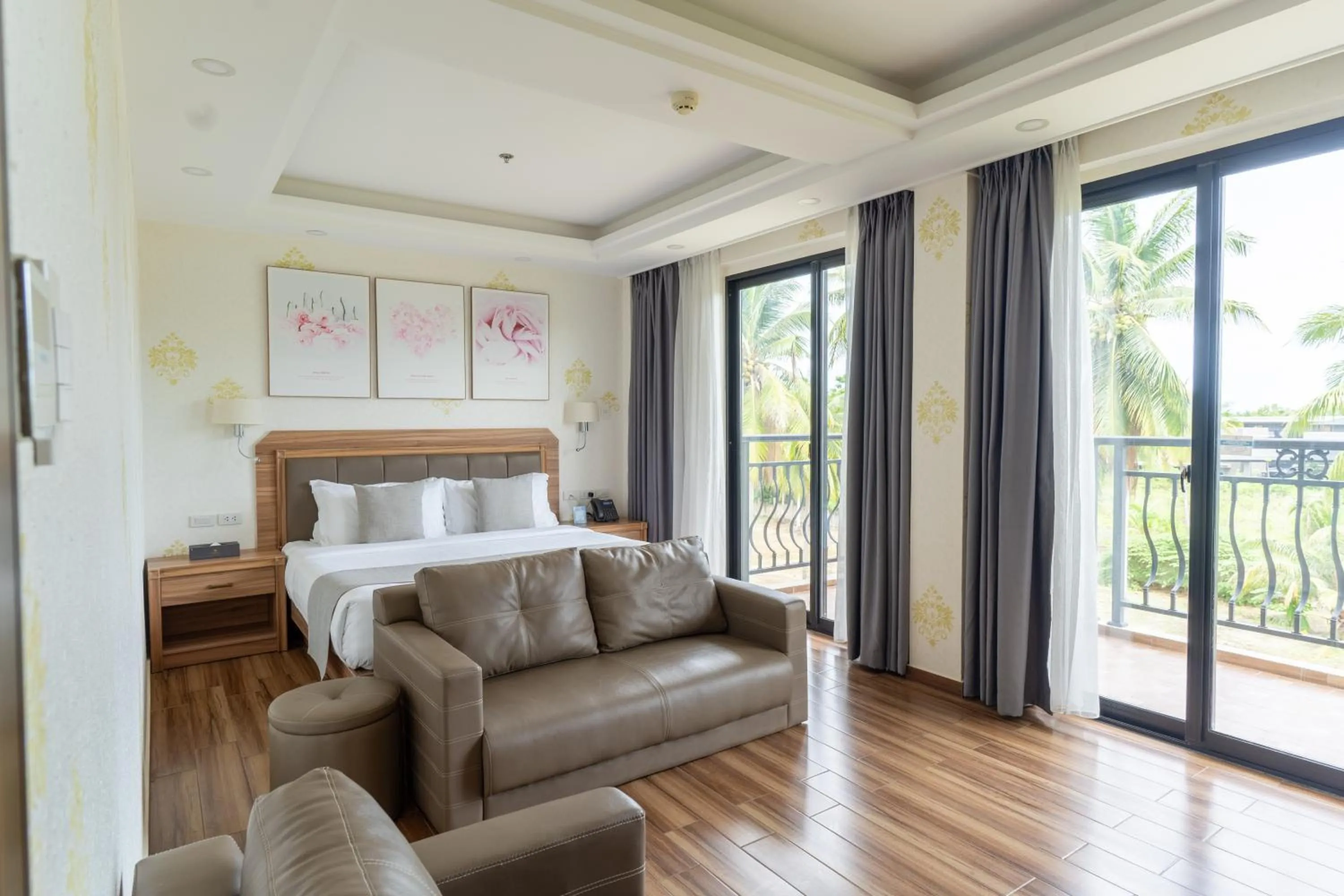 Bedroom, Bed in Costa Palawan Resort