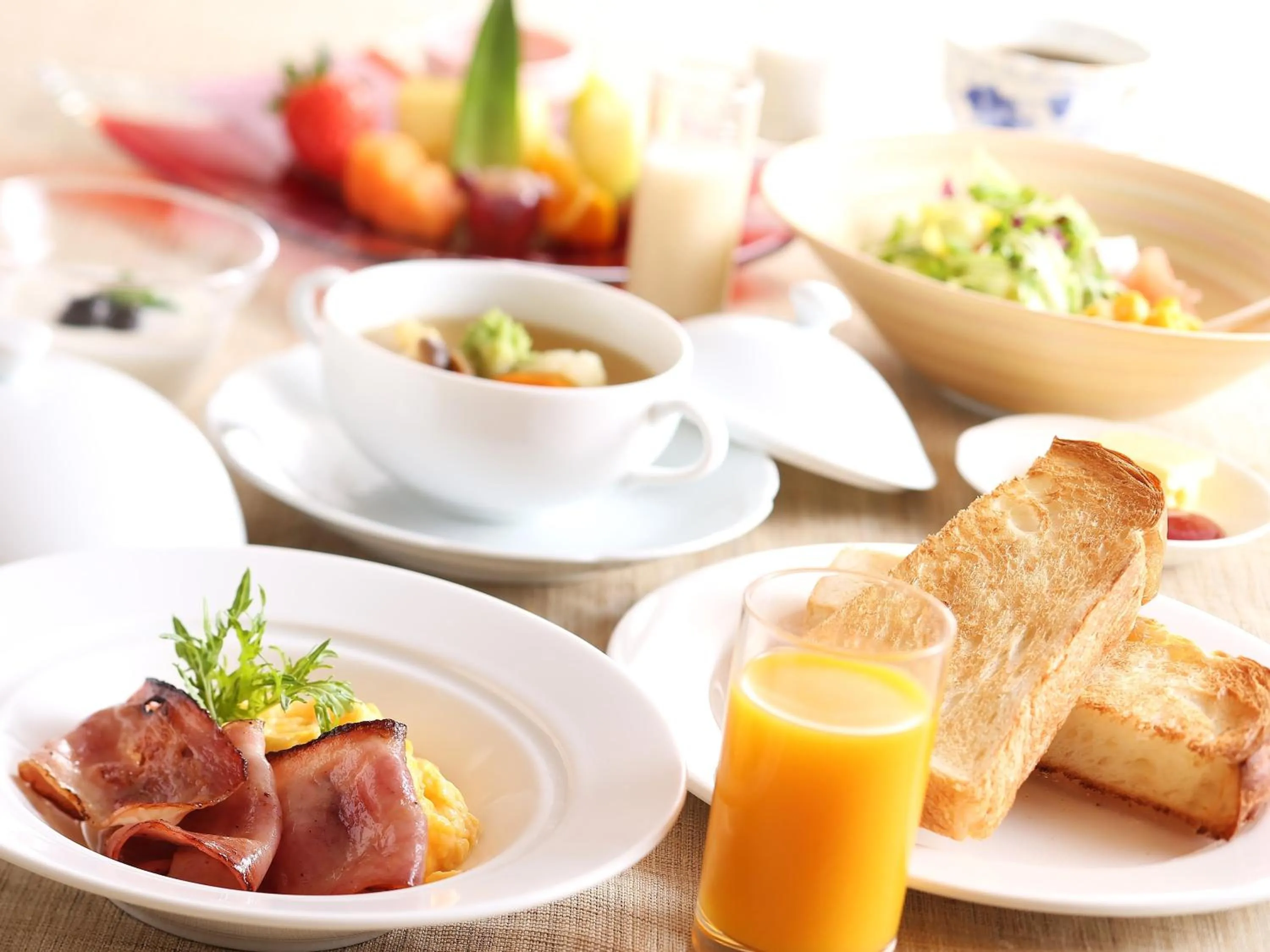 American breakfast in Nakanobo Zuien (Adult Only)
