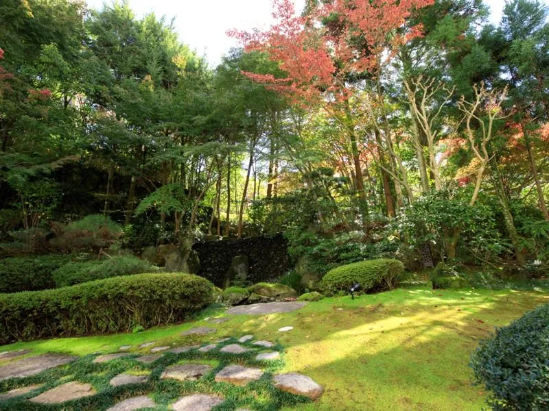 Garden in Nakanobo Zuien (Adult Only)