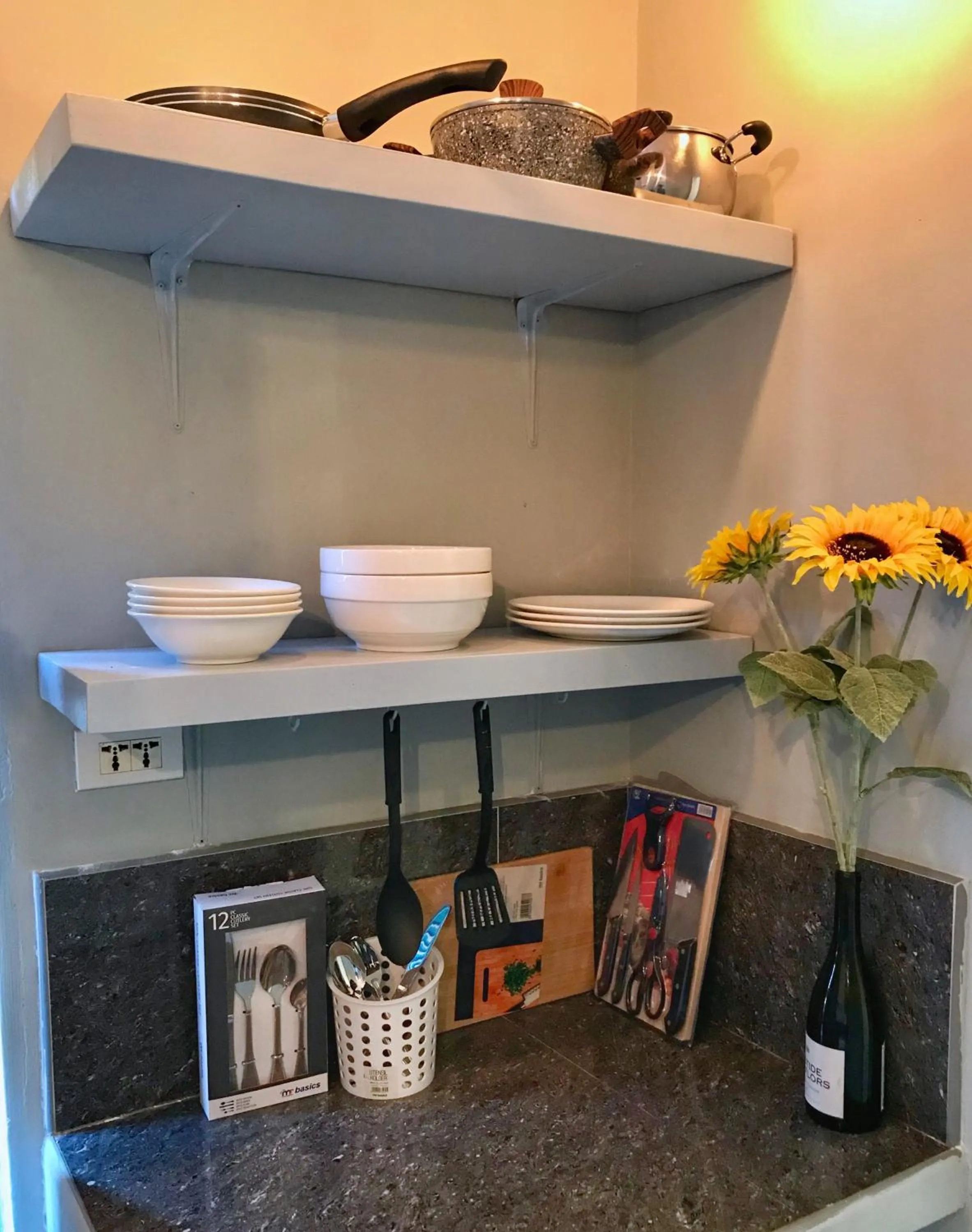 Kitchen or kitchenette in Nora's Place