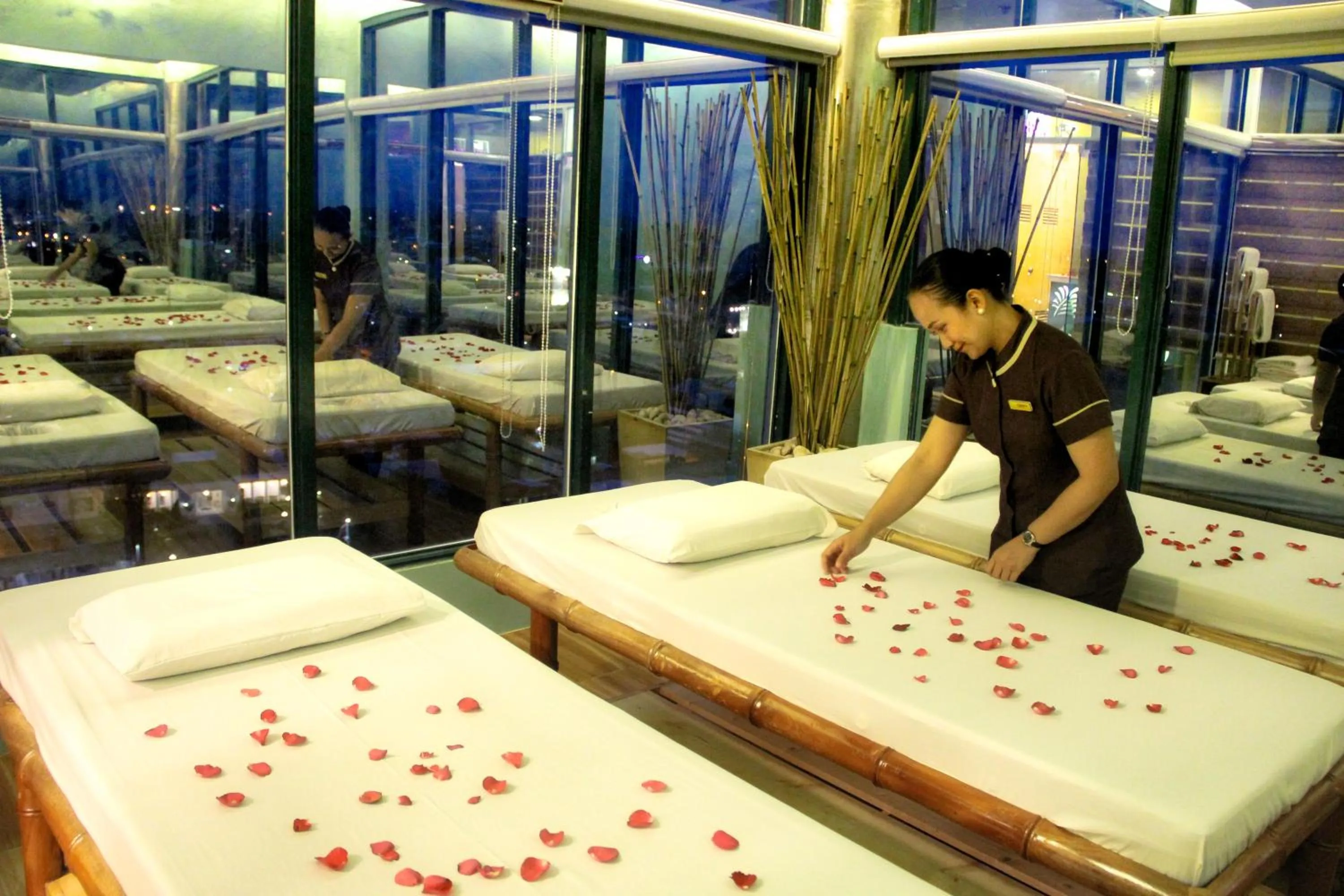 Massage in New Dawn Hotel Plus