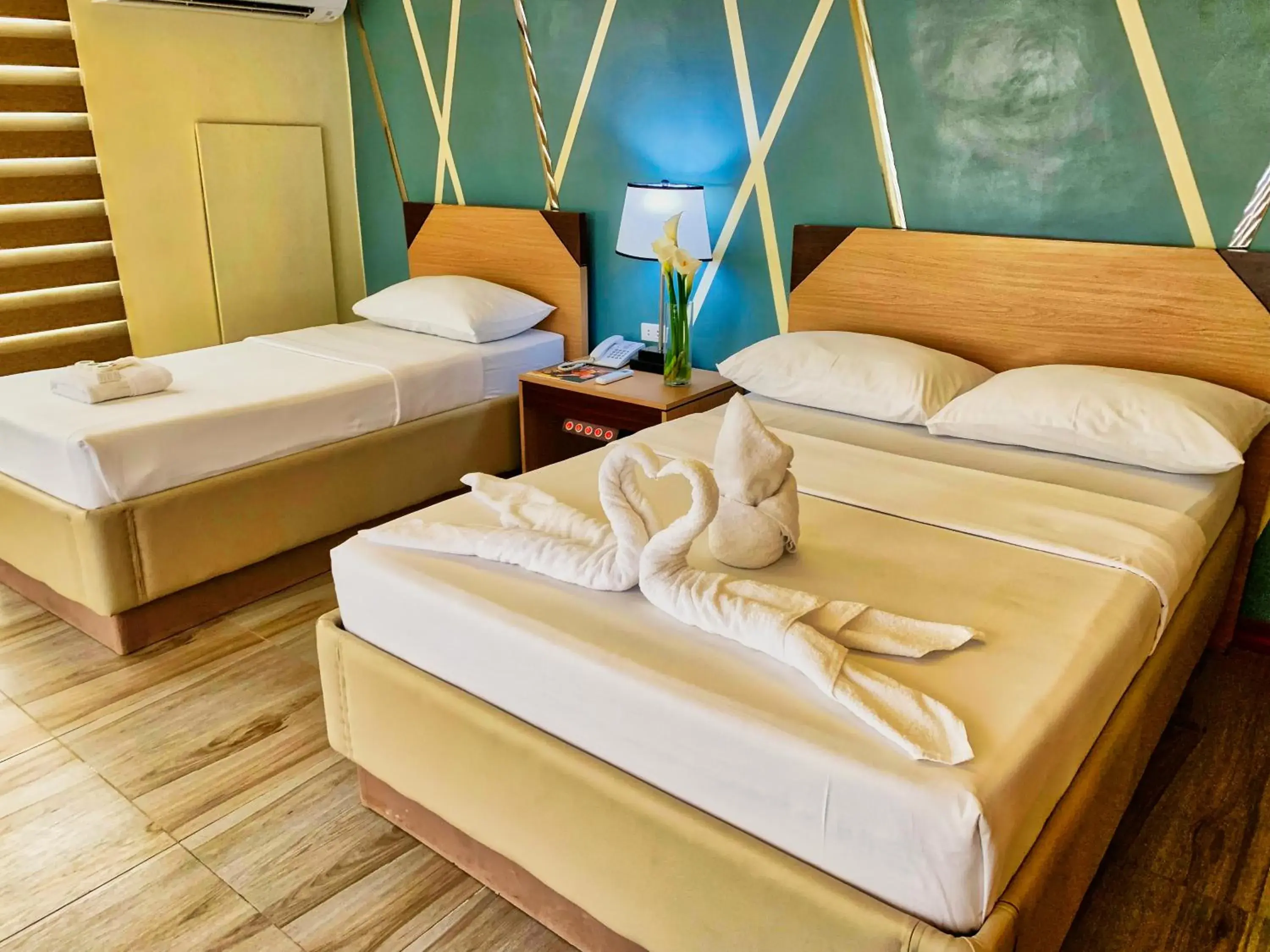 Superior Room in New Dawn Hotel Plus Superior Room in New Dawn Hotel Plus