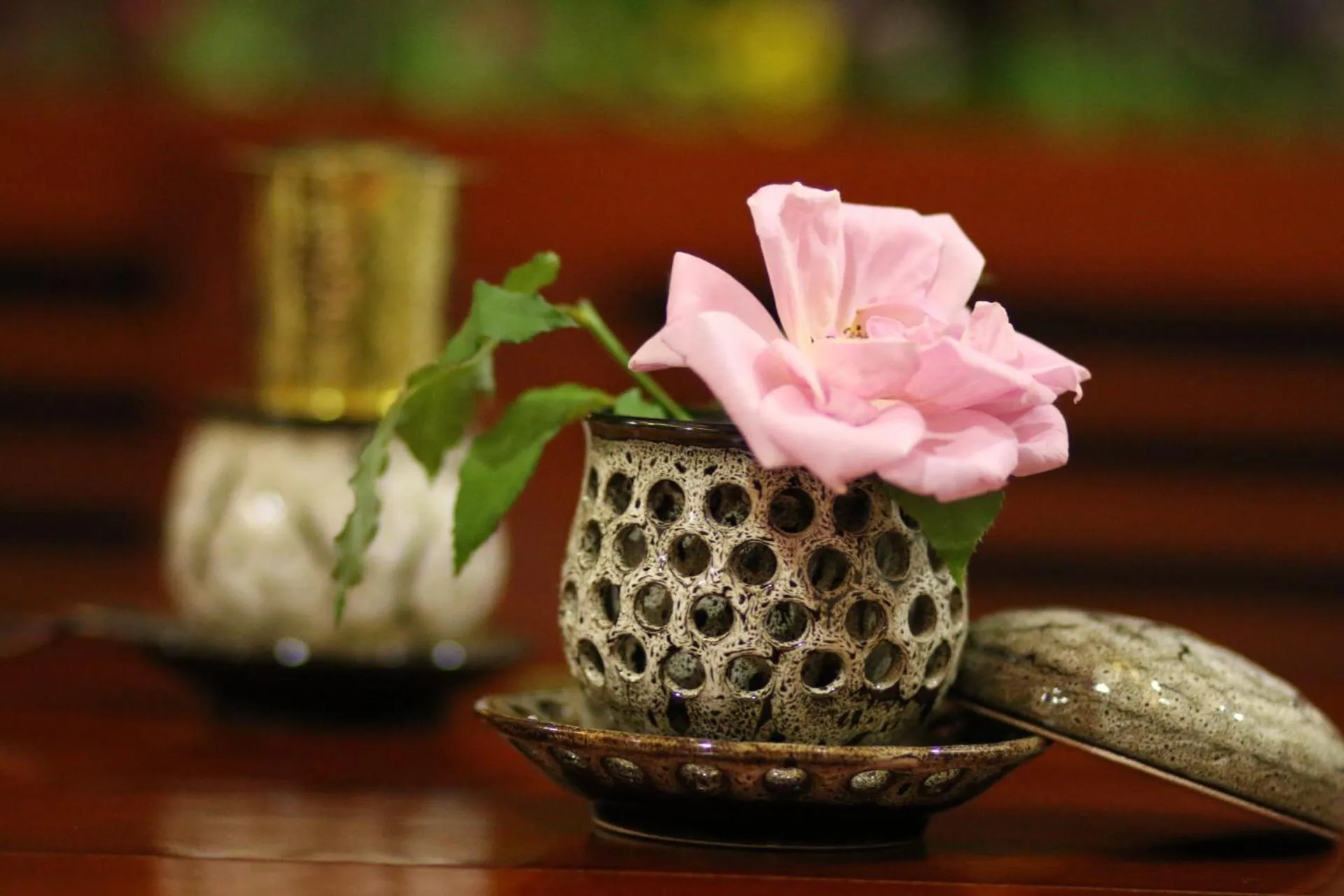 Long Life Riverside Hotel