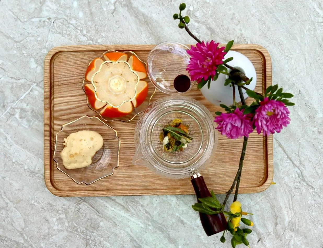 Long Life Riverside Hotel