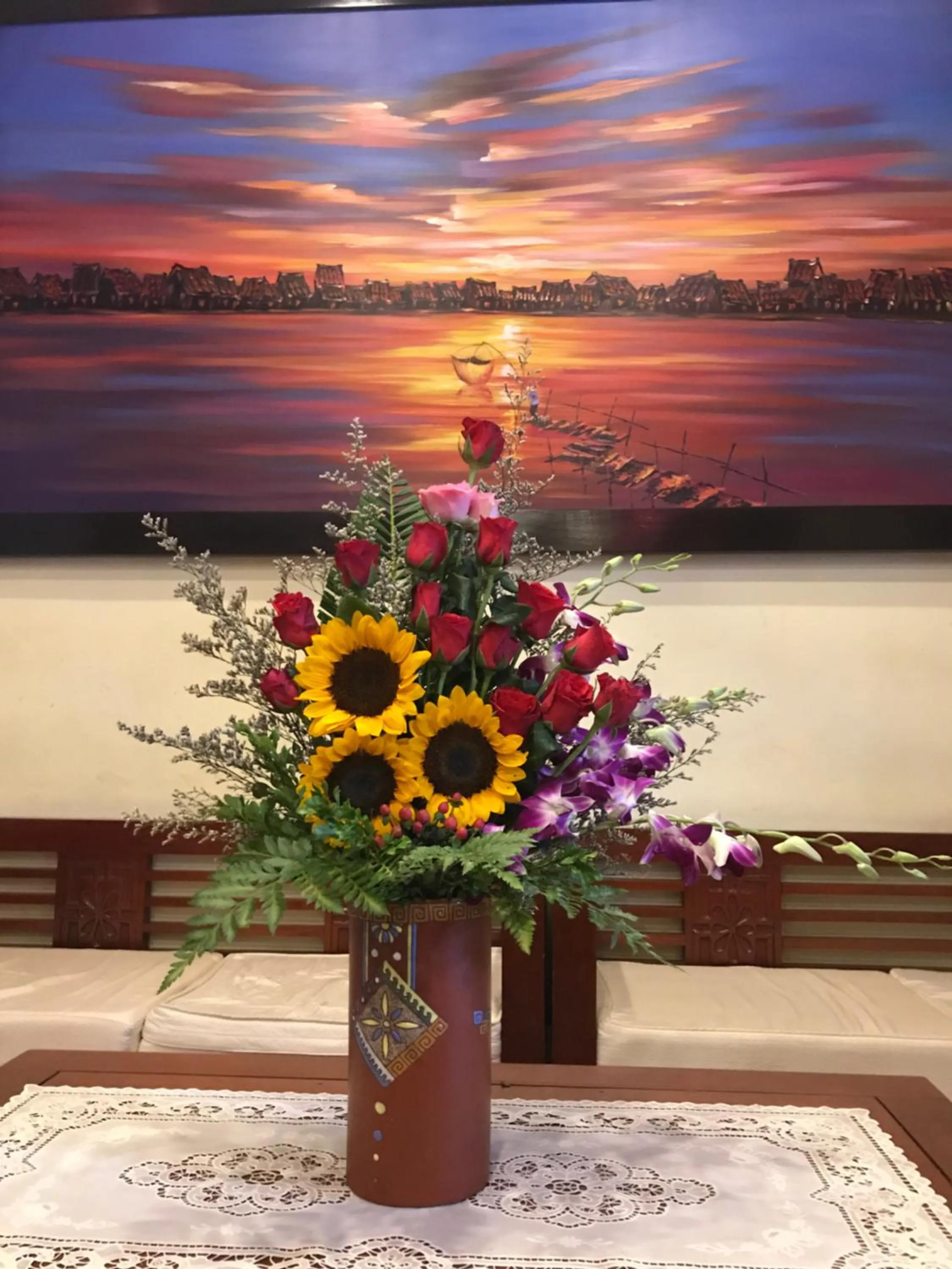 Long Life Riverside Hotel