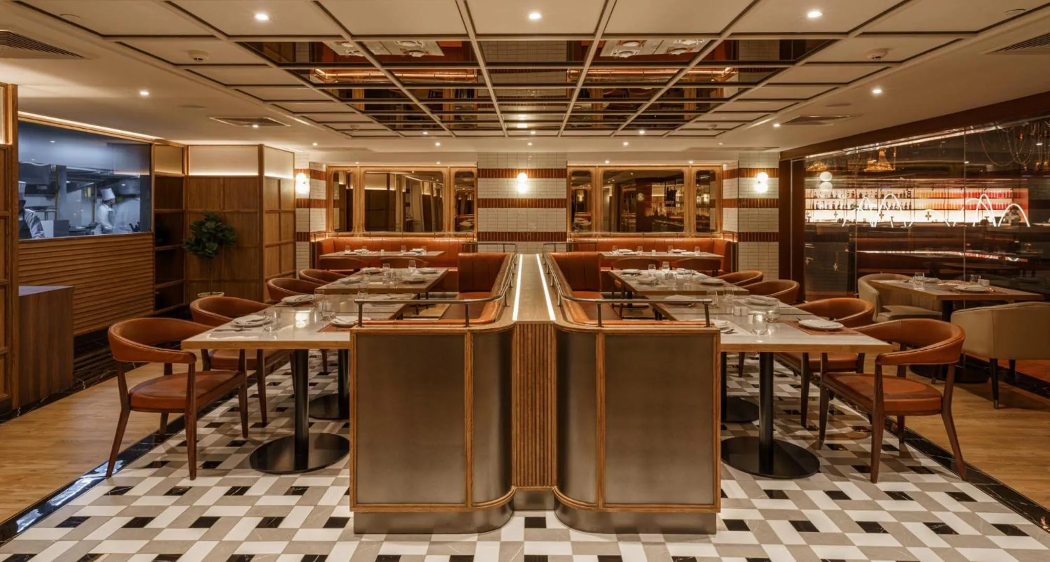 Restaurant/places to eat in Asia Hotel Bangkok