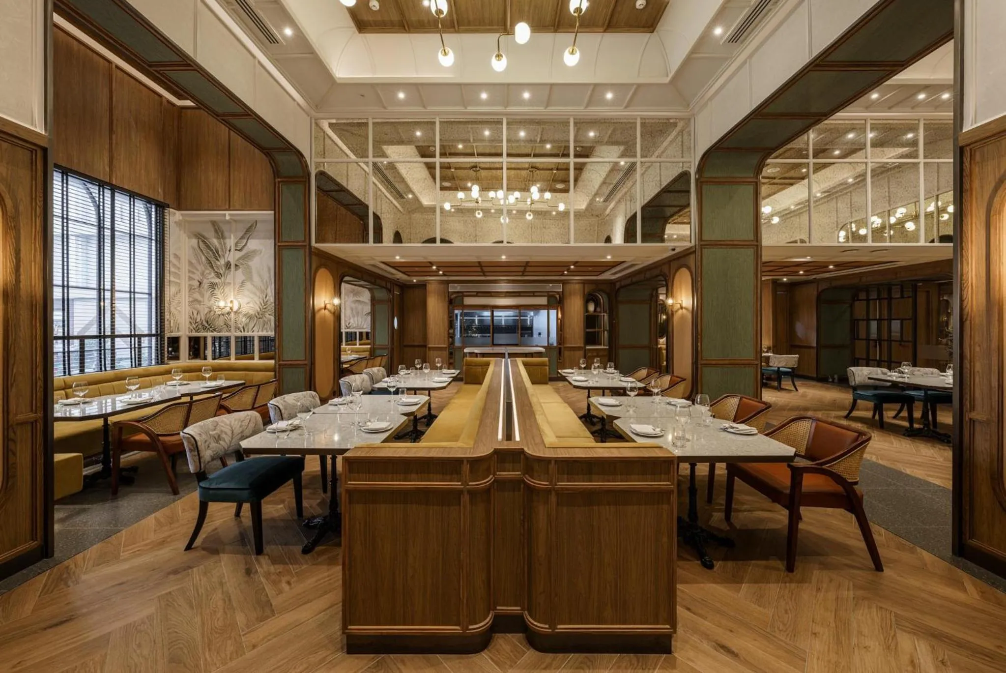 Restaurant/places to eat in Asia Hotel Bangkok