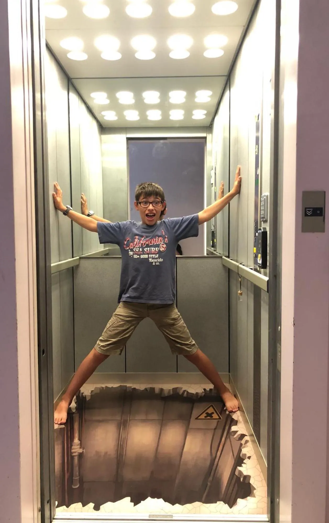 Decorative detail in Moulin d'Albias aux portes de Montauban