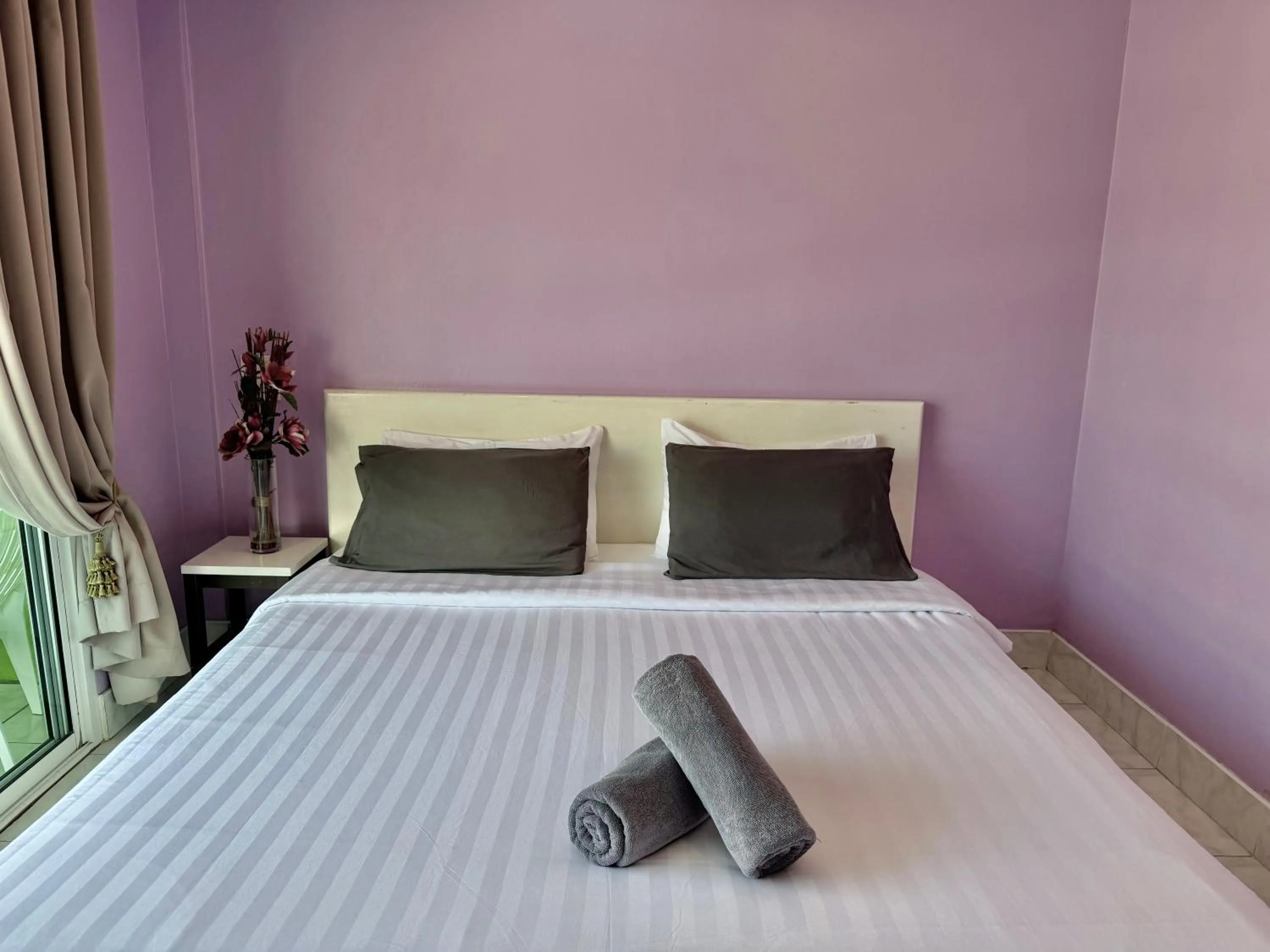 Bedroom, Bed in Baan Keang Talay Cha Am