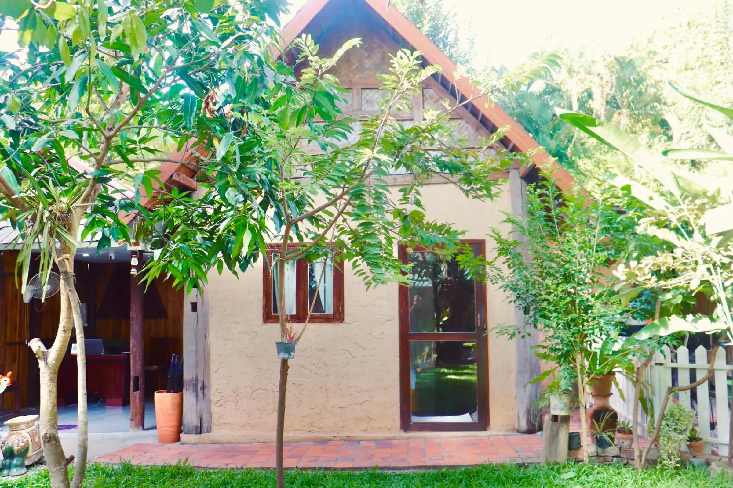 Bungalow with Garden View in Villa Khoum Xieng Thong Boutique Bungalow with Garden View in Villa Khoum Xieng Thong Boutique