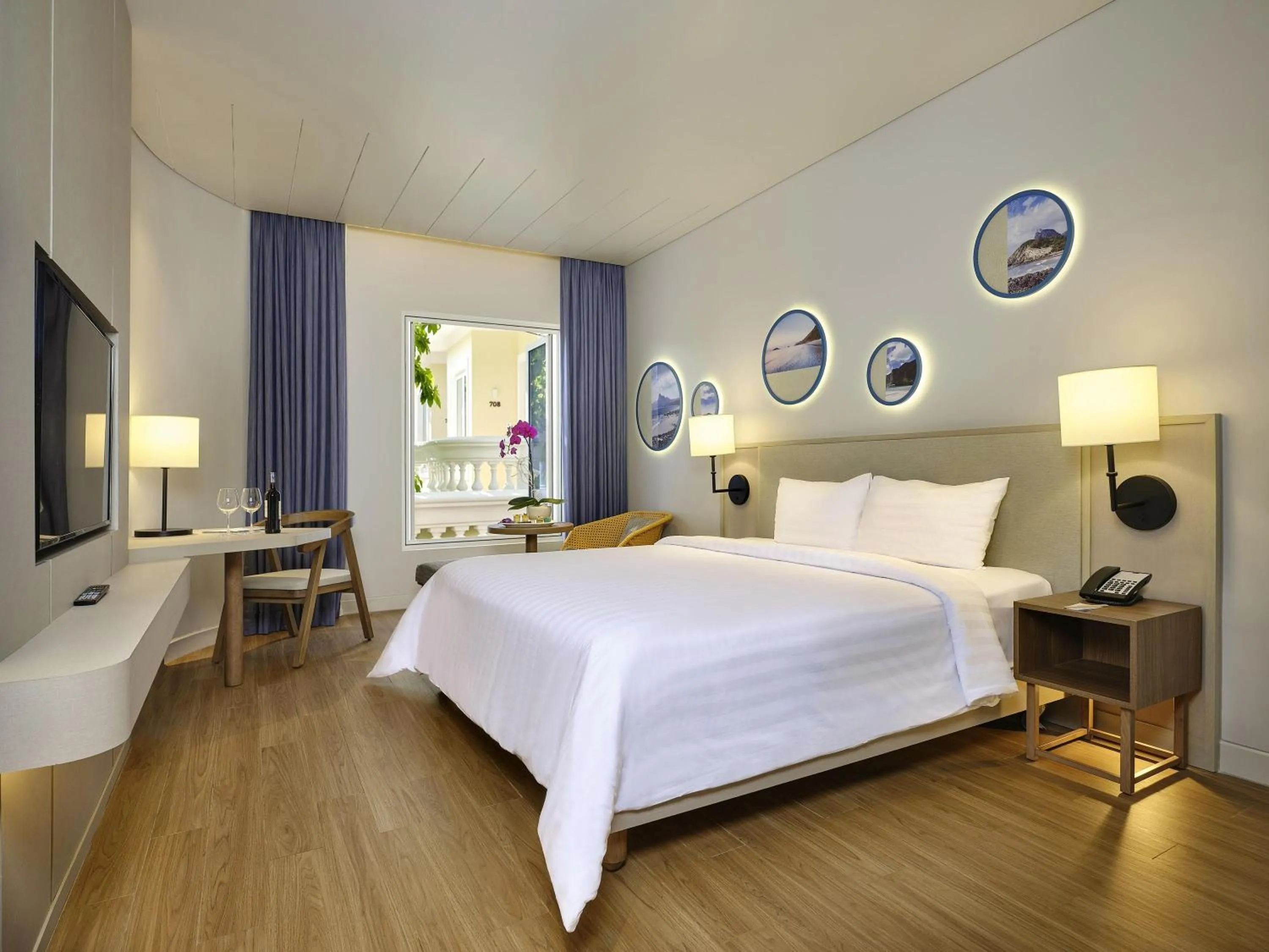 Bedroom, Bed in Mercure Vung Tau Resort