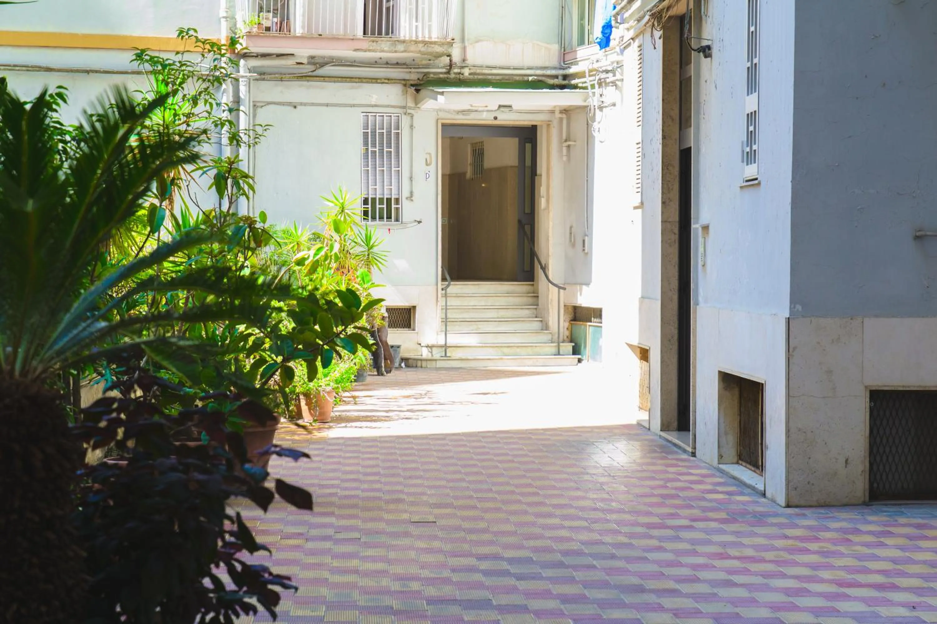 Property building in Easy House