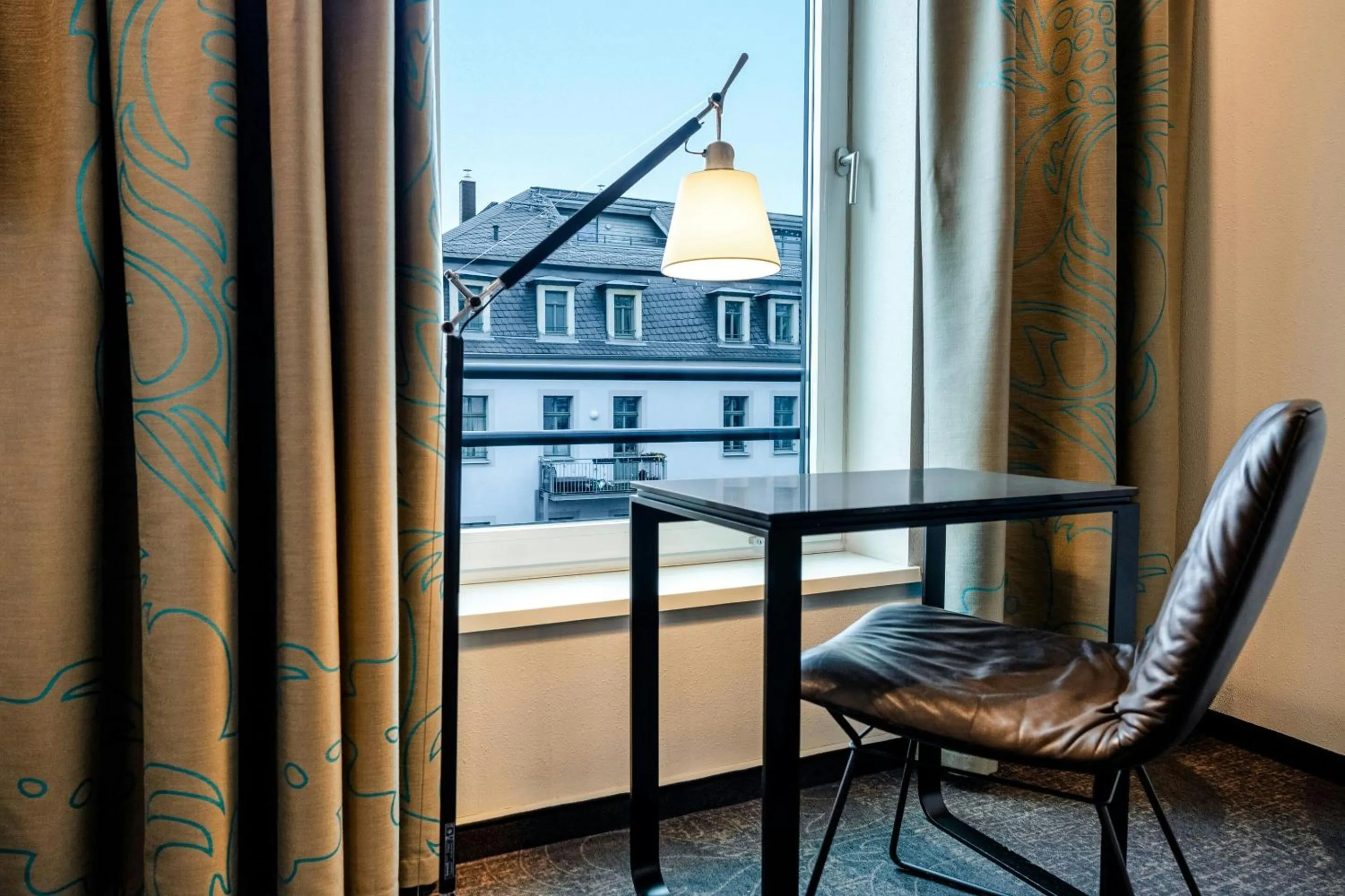 Photo of the whole room in Motel One Dresden - Palaisplatz