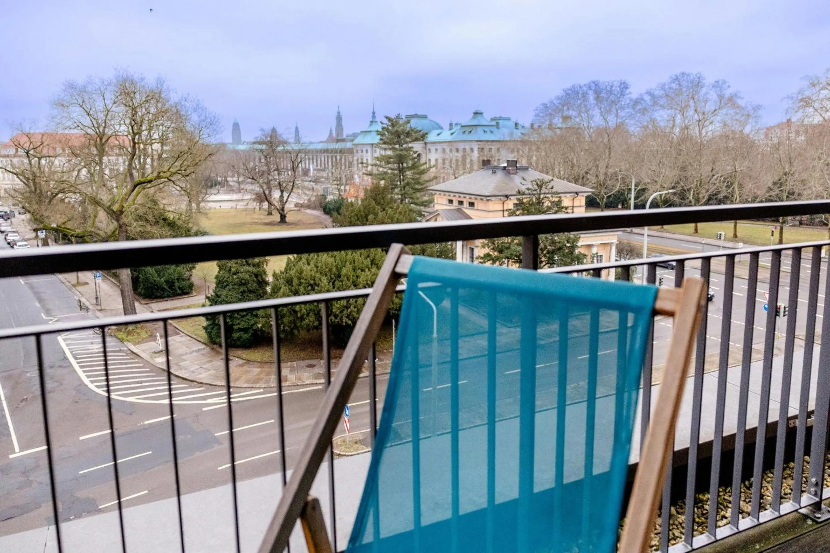 Photo of the whole room in Motel One Dresden - Palaisplatz