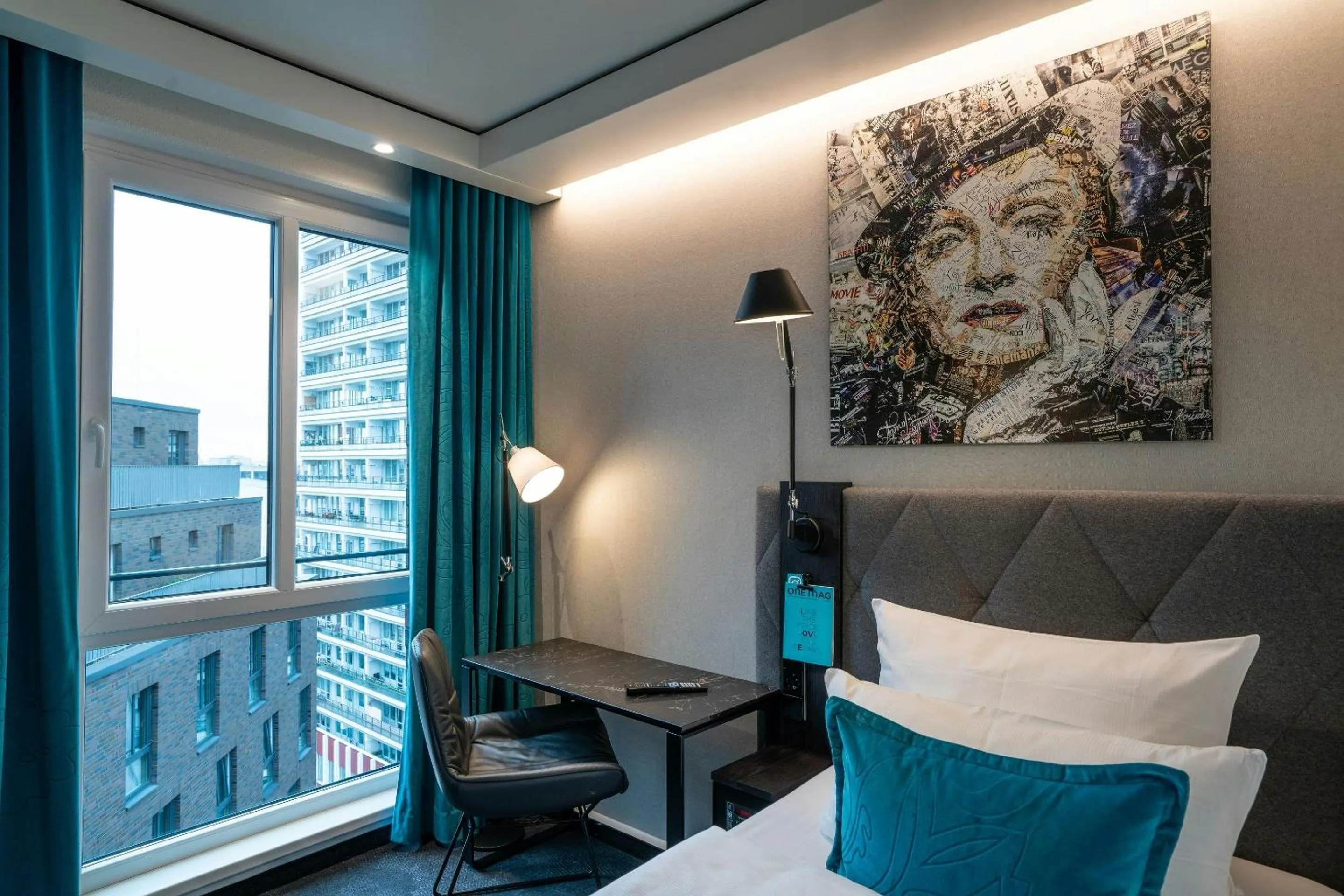 Photo of the whole room, Bed in Motel One Berlin-Spittelmarkt