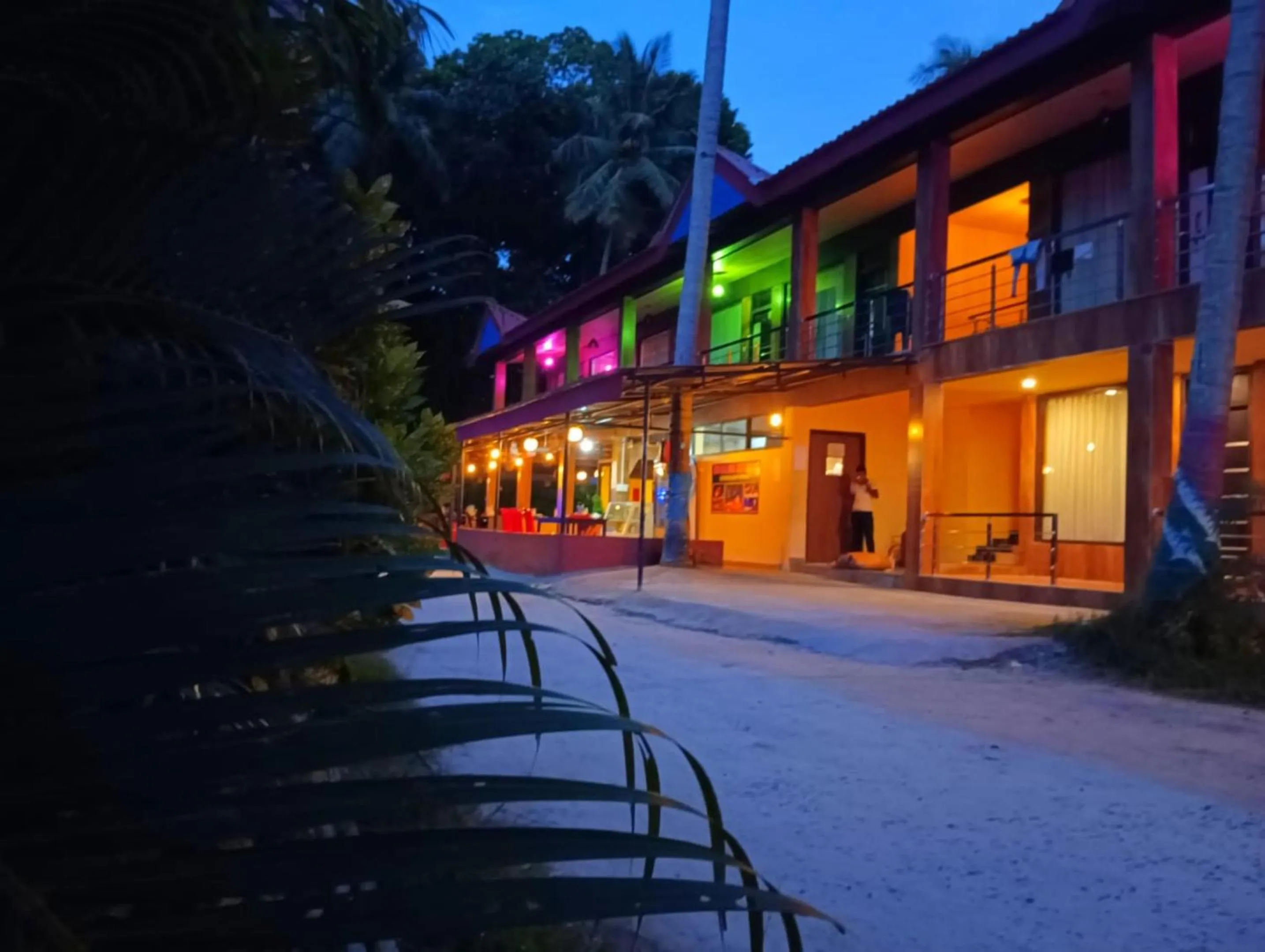 Facade/entrance in Gold India Beach Resort