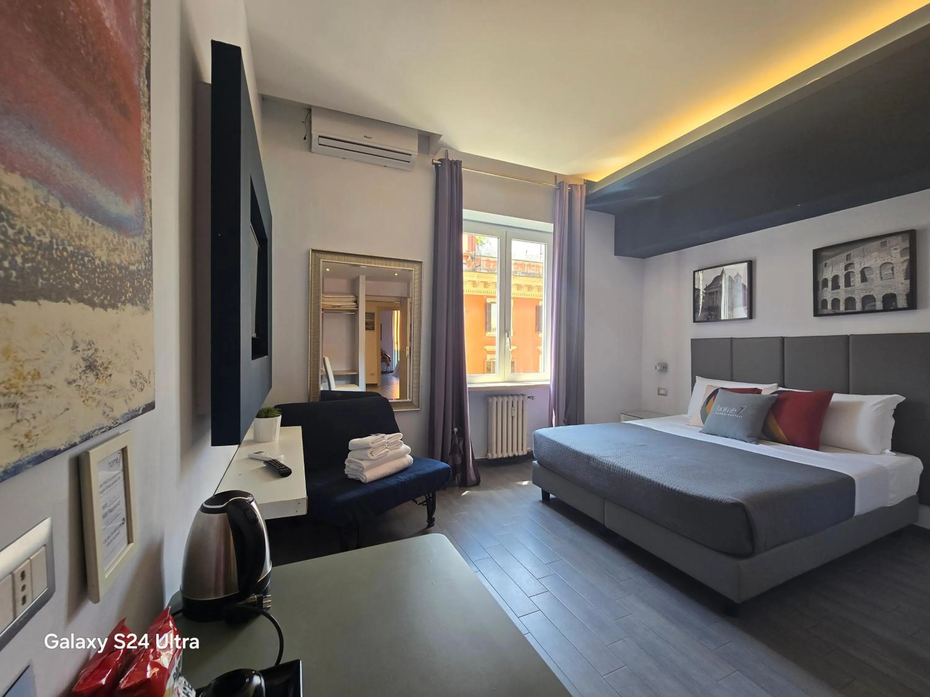 Bedroom, Bed in B&B Home 77