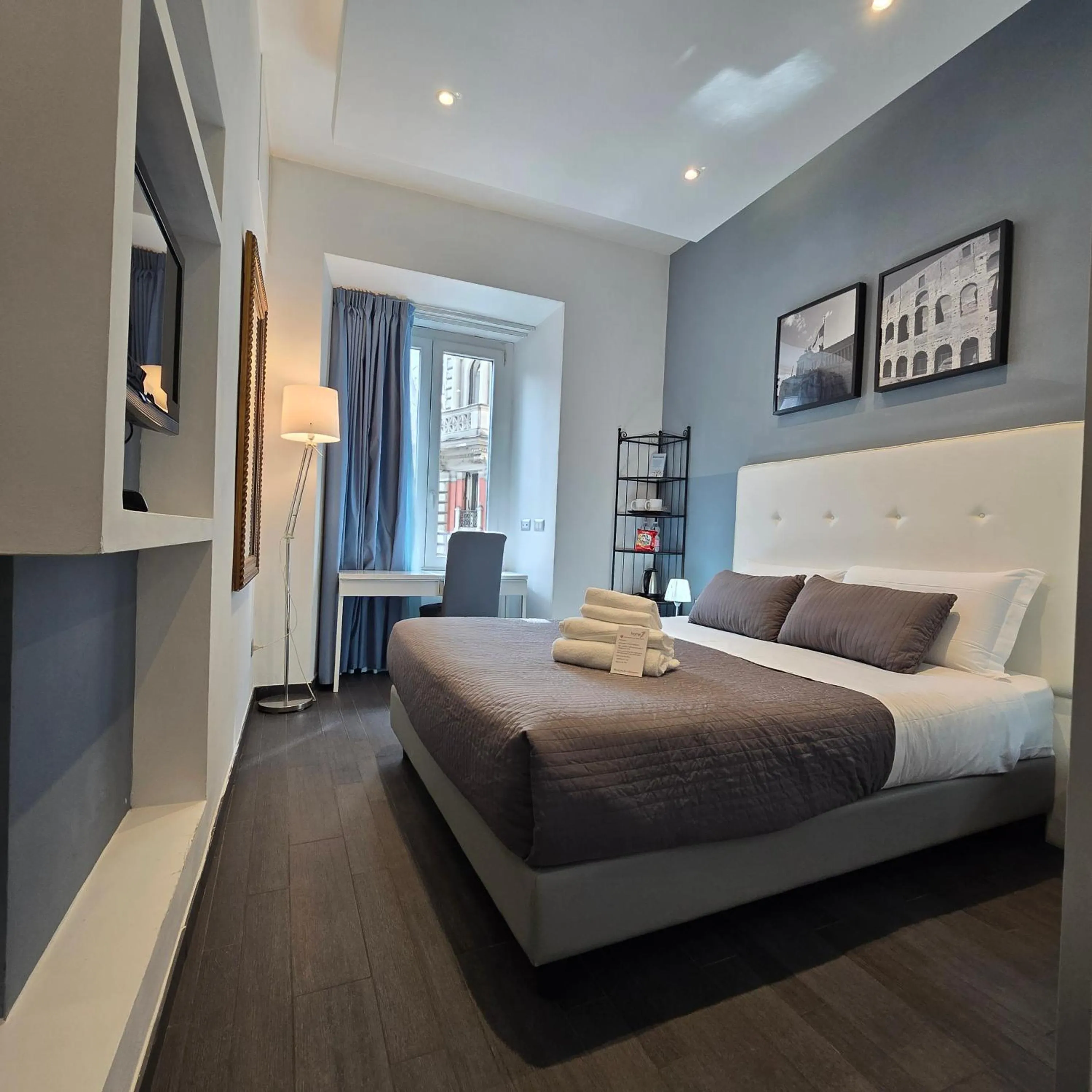 Bedroom, Bed in B&B Home 77