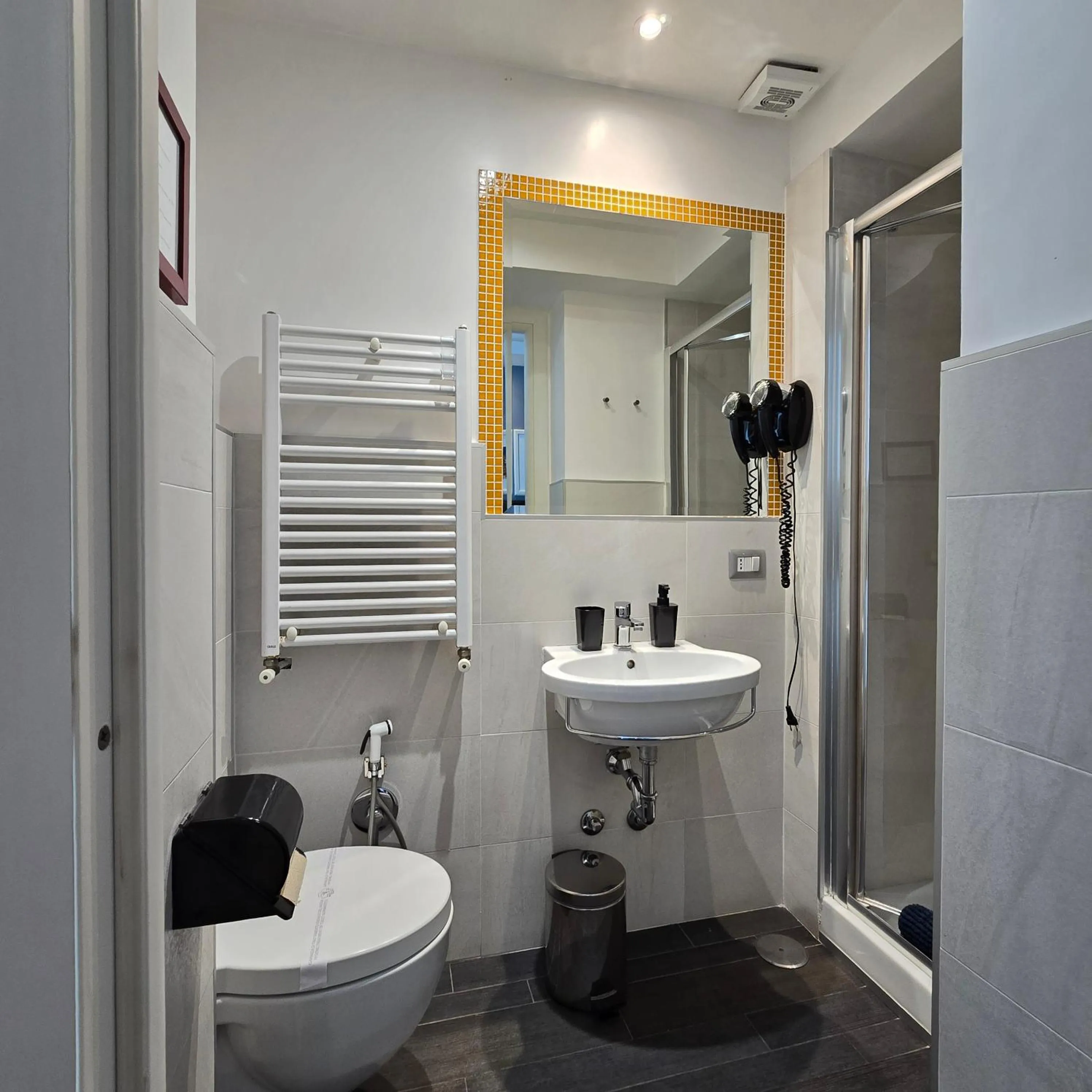 Bathroom in B&B Home 77