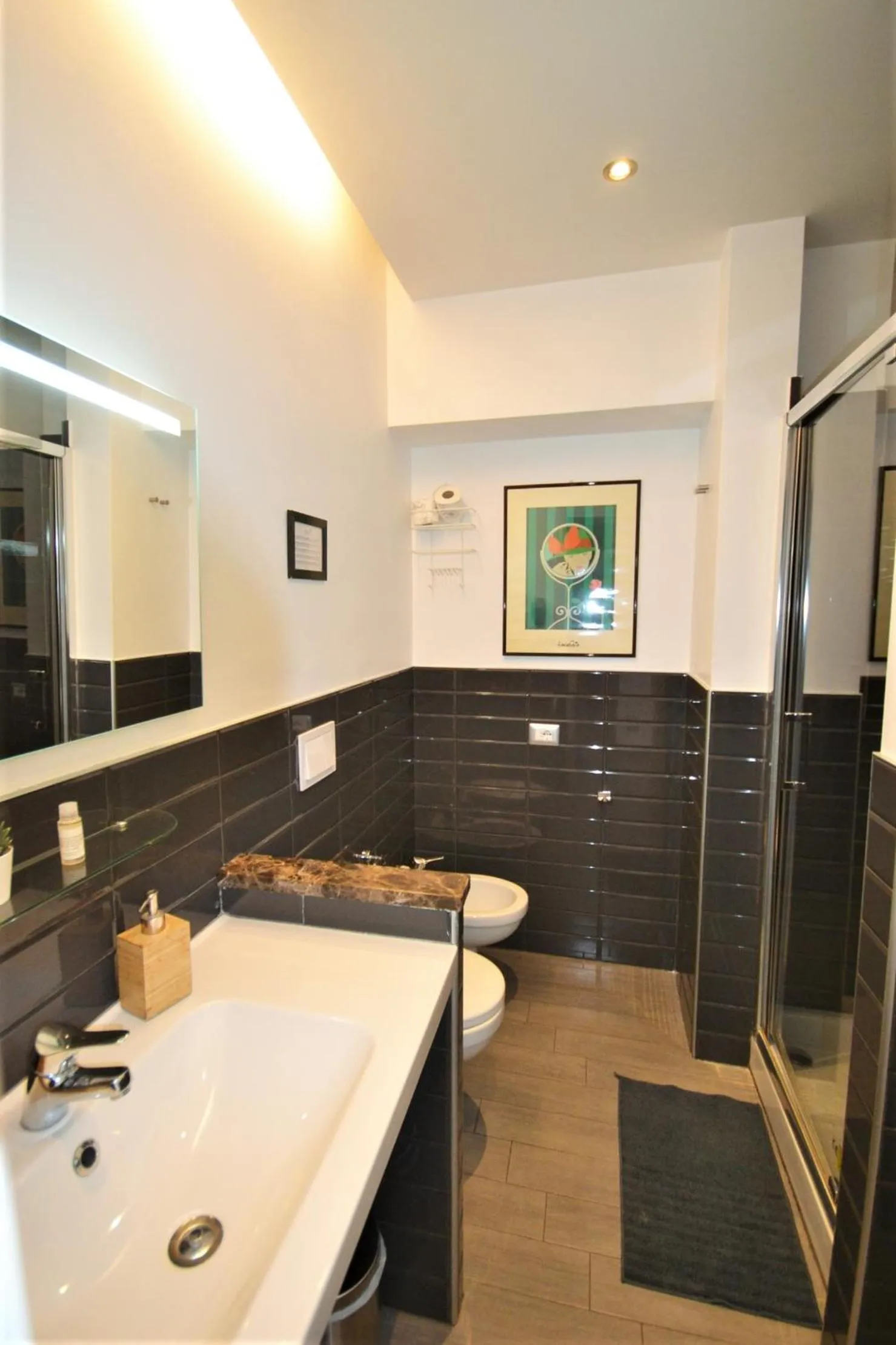 Shower in B&B Home 77